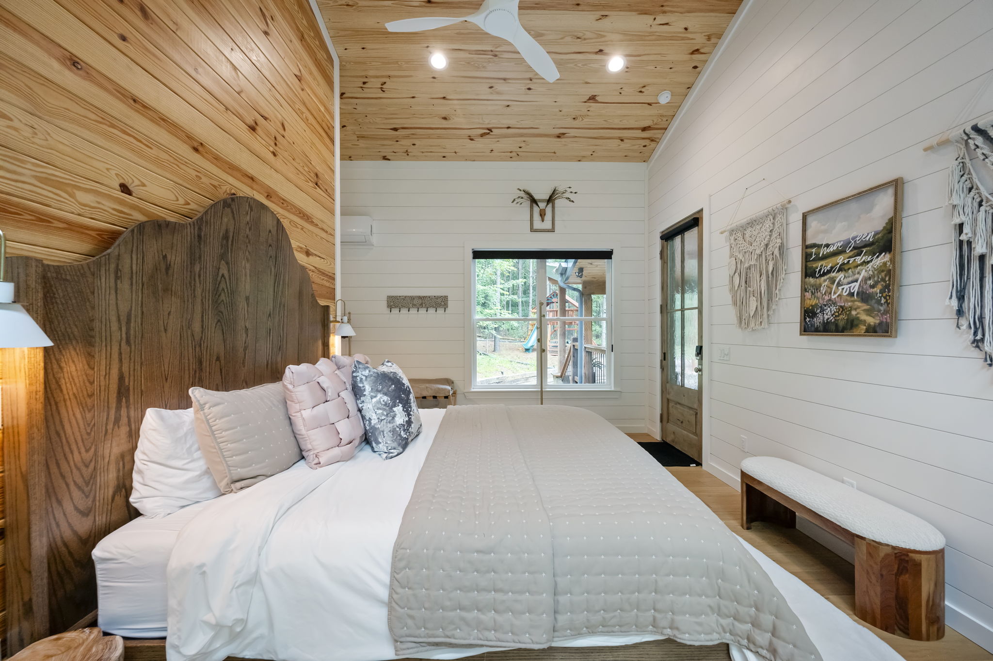The detached casita features a private king suite with its own attached bathroom, creating a peaceful retreat with the ultimate in comfort, separation, and privacy.