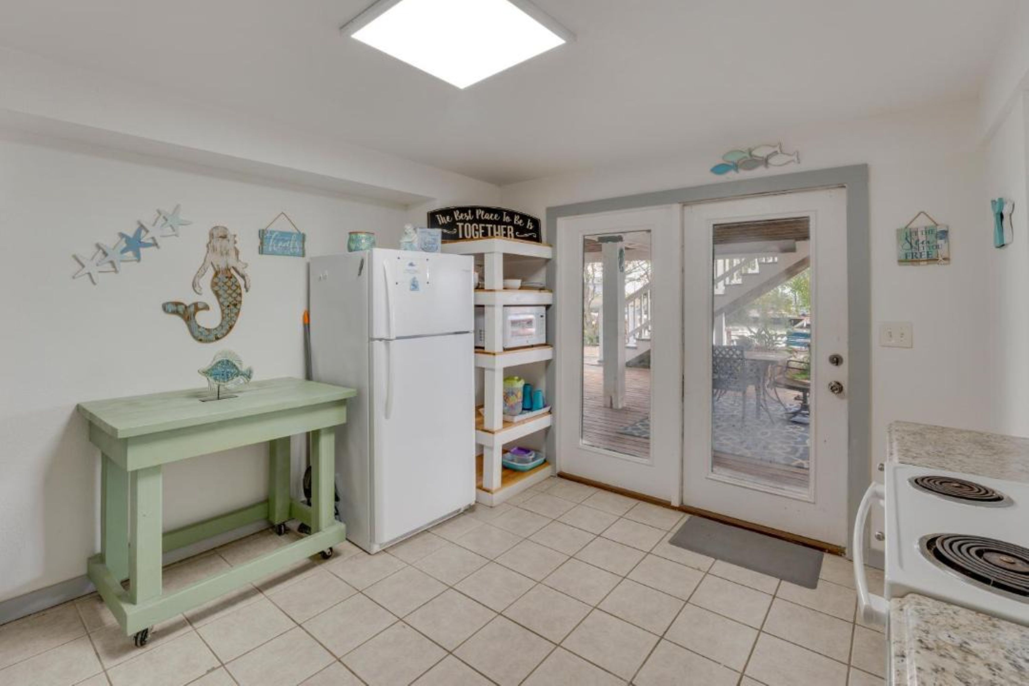 Leads to outdoor seating