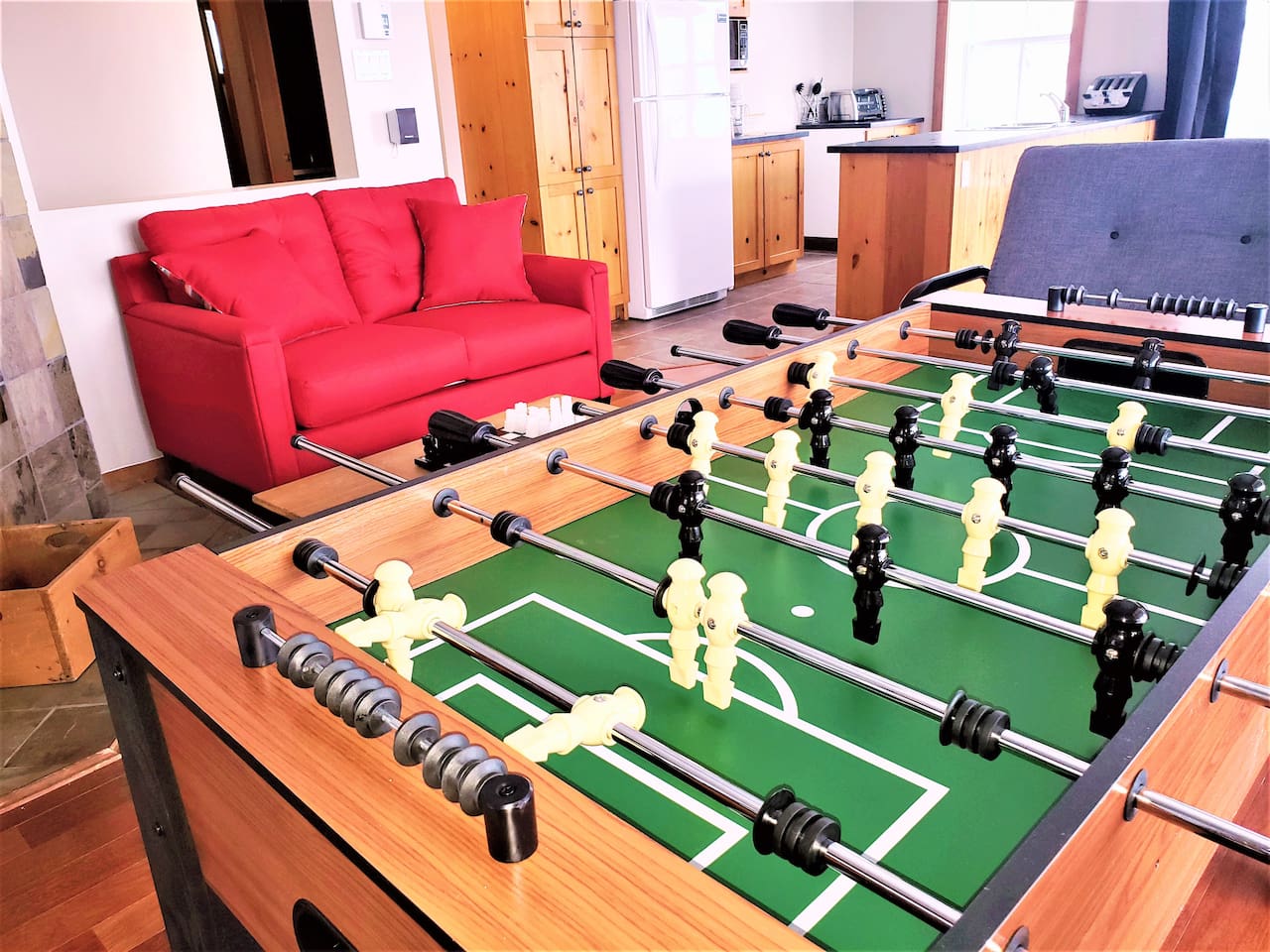 Table de babyfoot pour vous amuser entre les activités extérieures!