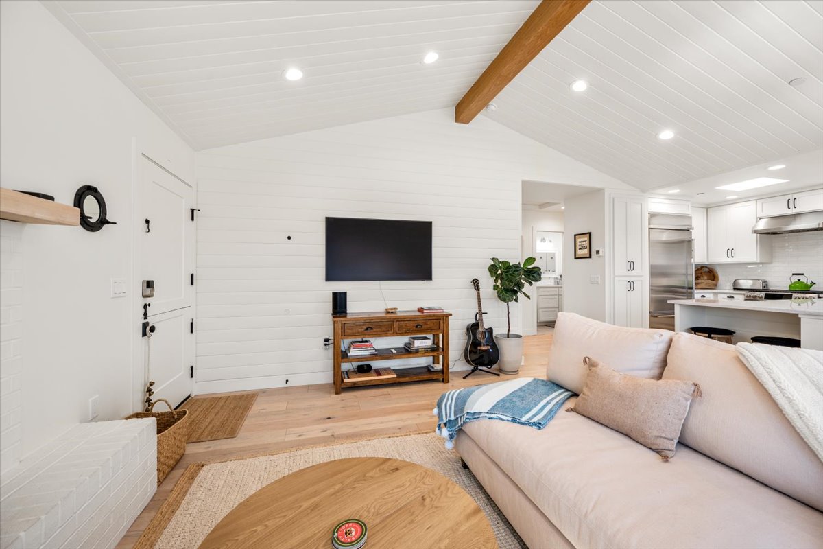 Smart TV for family movie nights