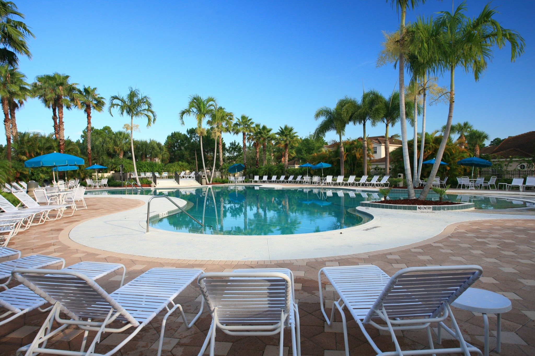 Right Direction Rentals Studio Villa 8231 4