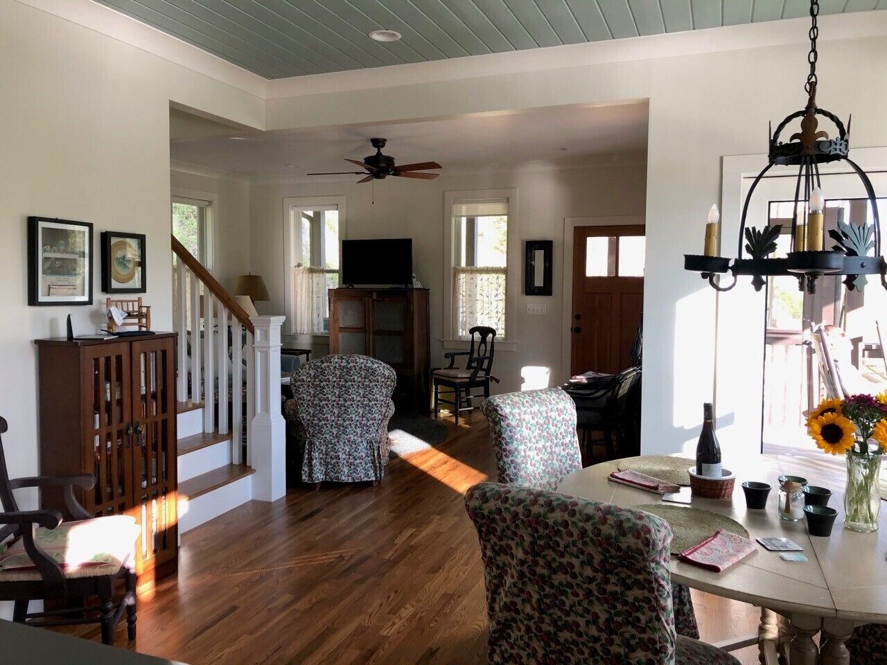 Open main level floor plan full of sunshine! So welcoming!