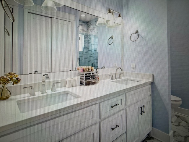 Ensuite Downstairs Master Bath
