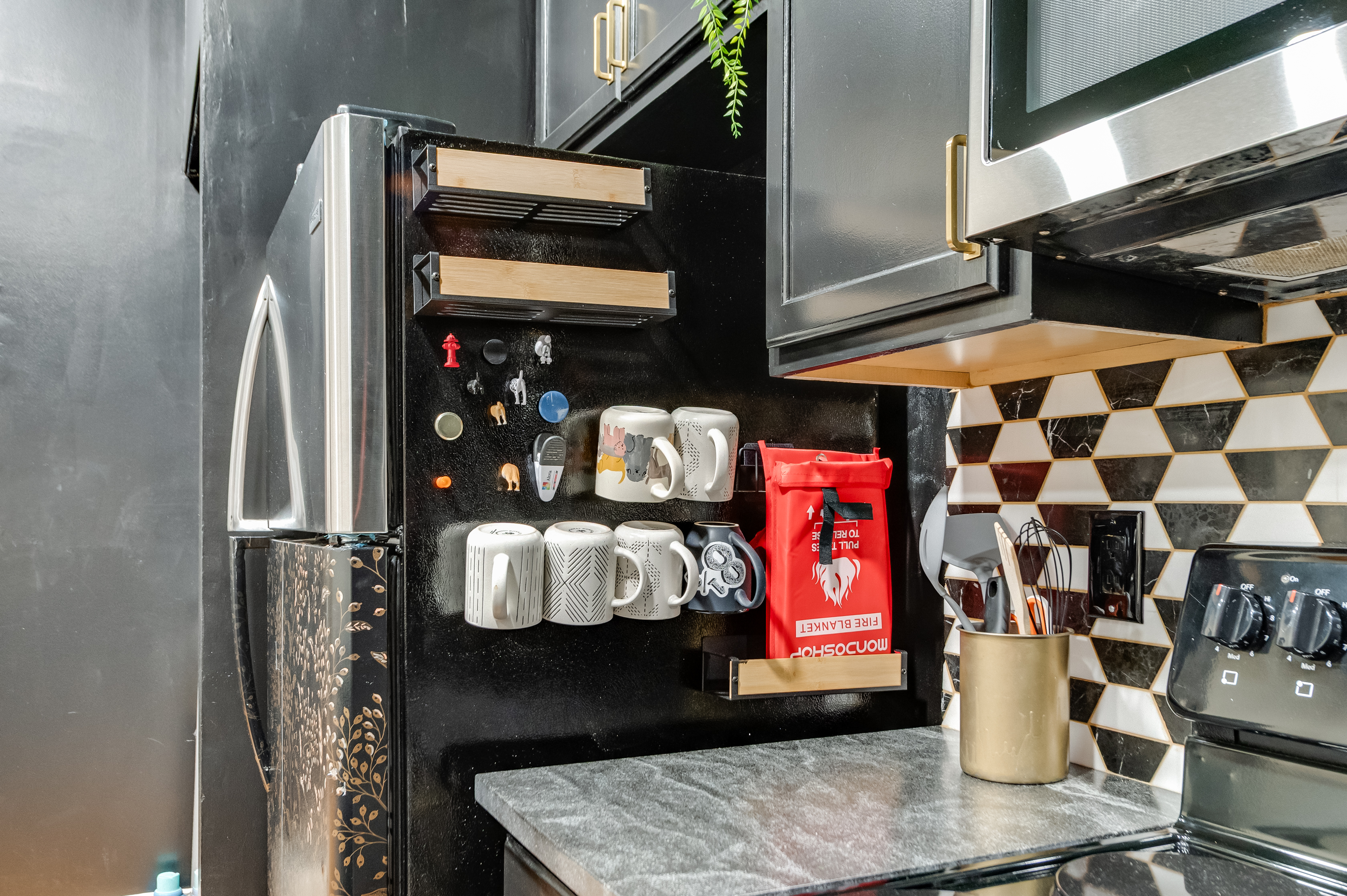 Kitchen Delight: Stylish, well-equipped kitchen with elegant accents and fun decor awaits culinary adventures!