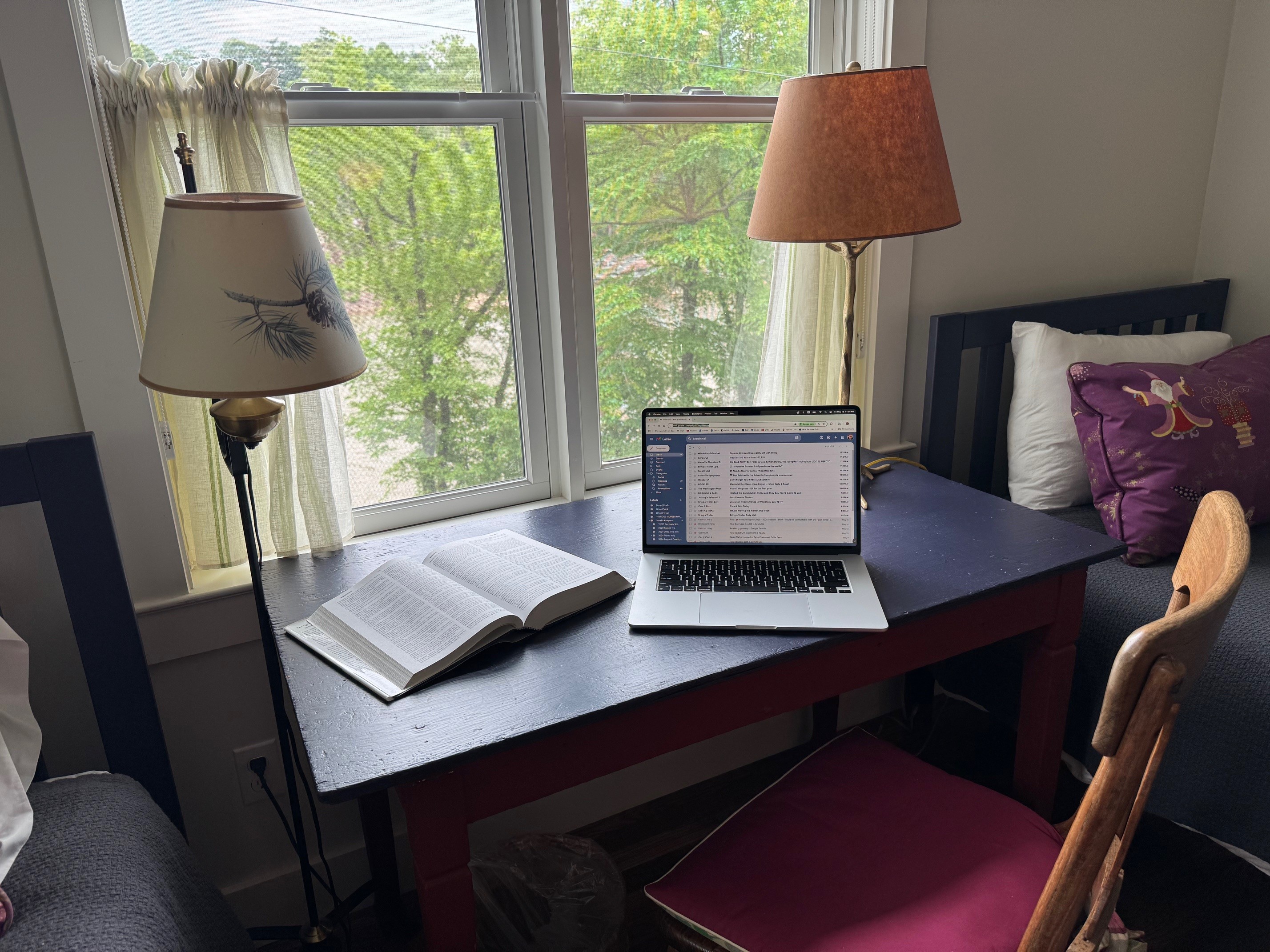 The perfect place to write with views of the river. The house has fiber optic internet offering the best wifi in our area.