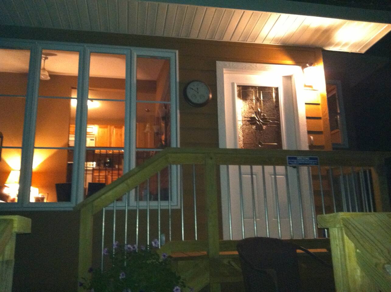 Lots of outdoor lighting on the deck
