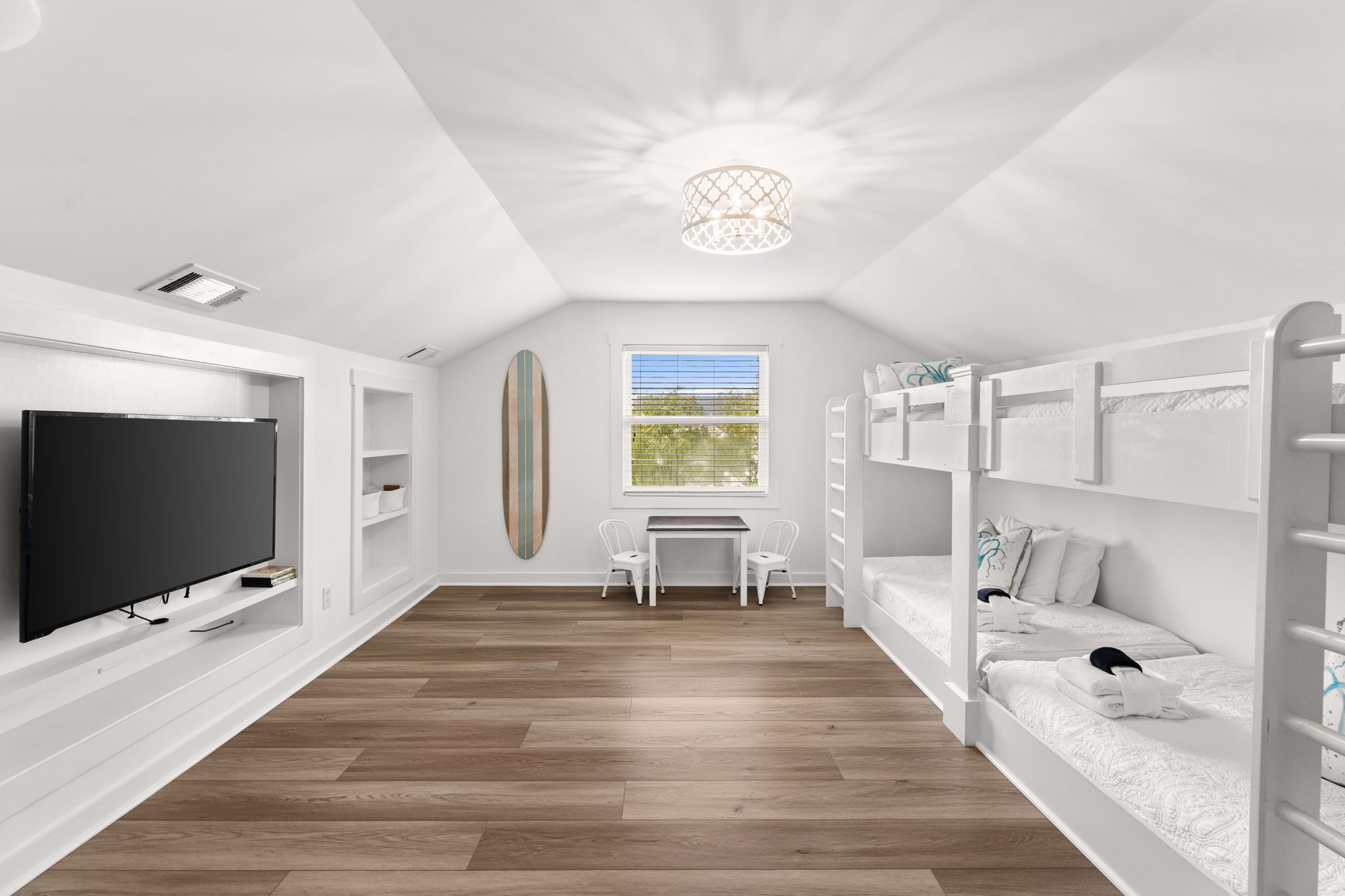 Side A, 4th Floor: Fun & functional bunk room—equipped with custom-built twin bunkbeds.