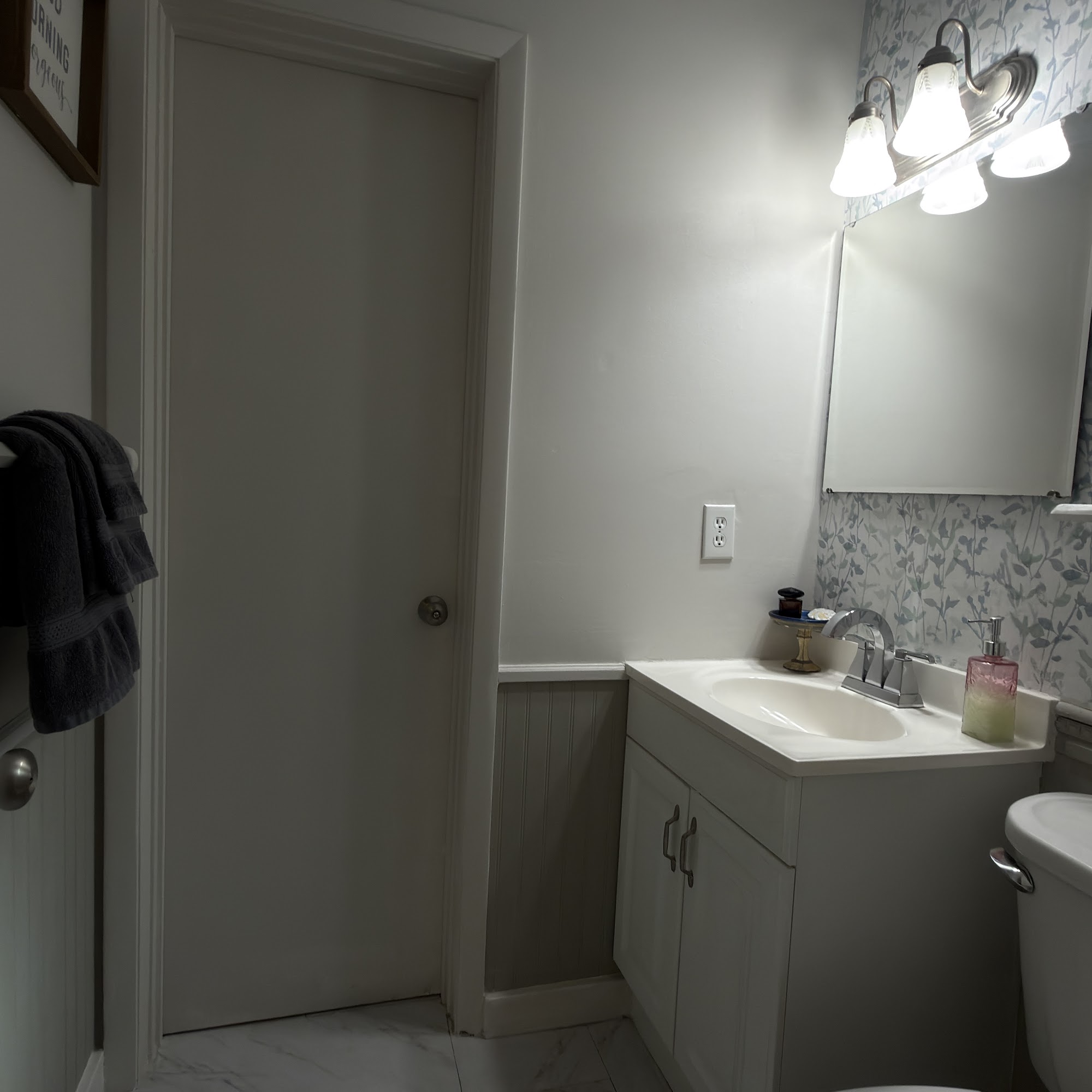 Bedroom 1 half bath