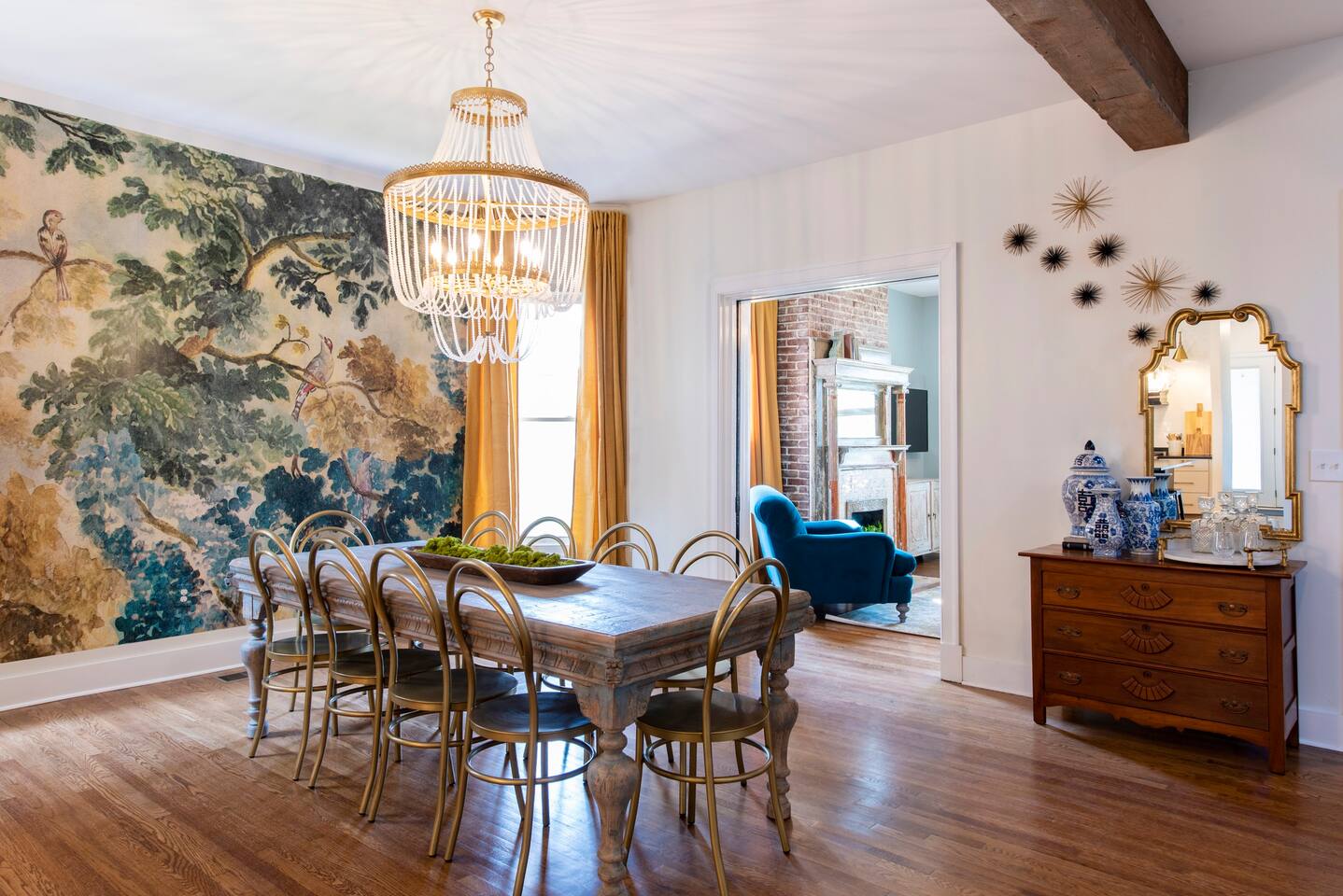 Dining Room*Seating for 10+