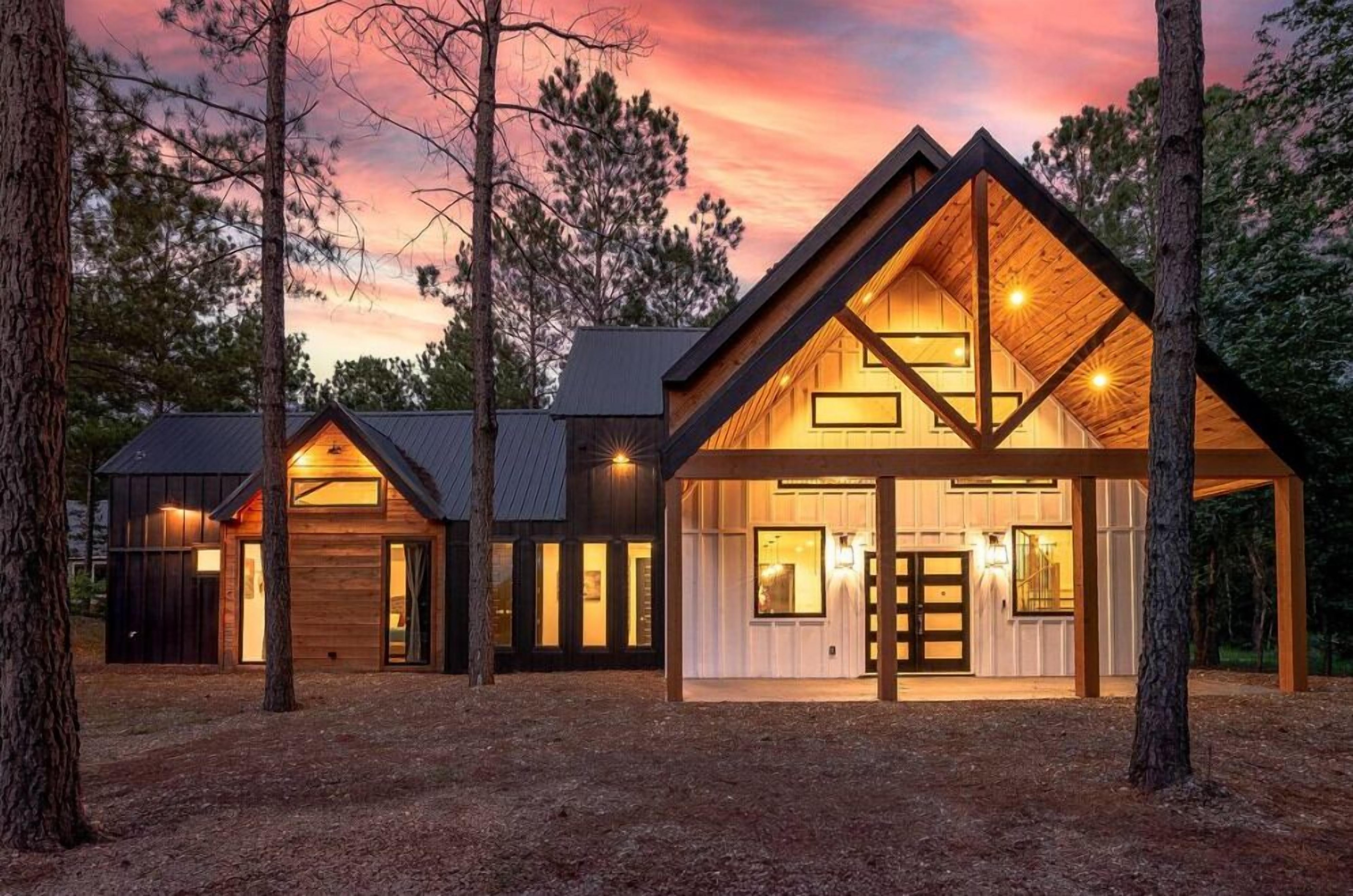 Loft in the Moment — Broken Bow, OK — vacation rental