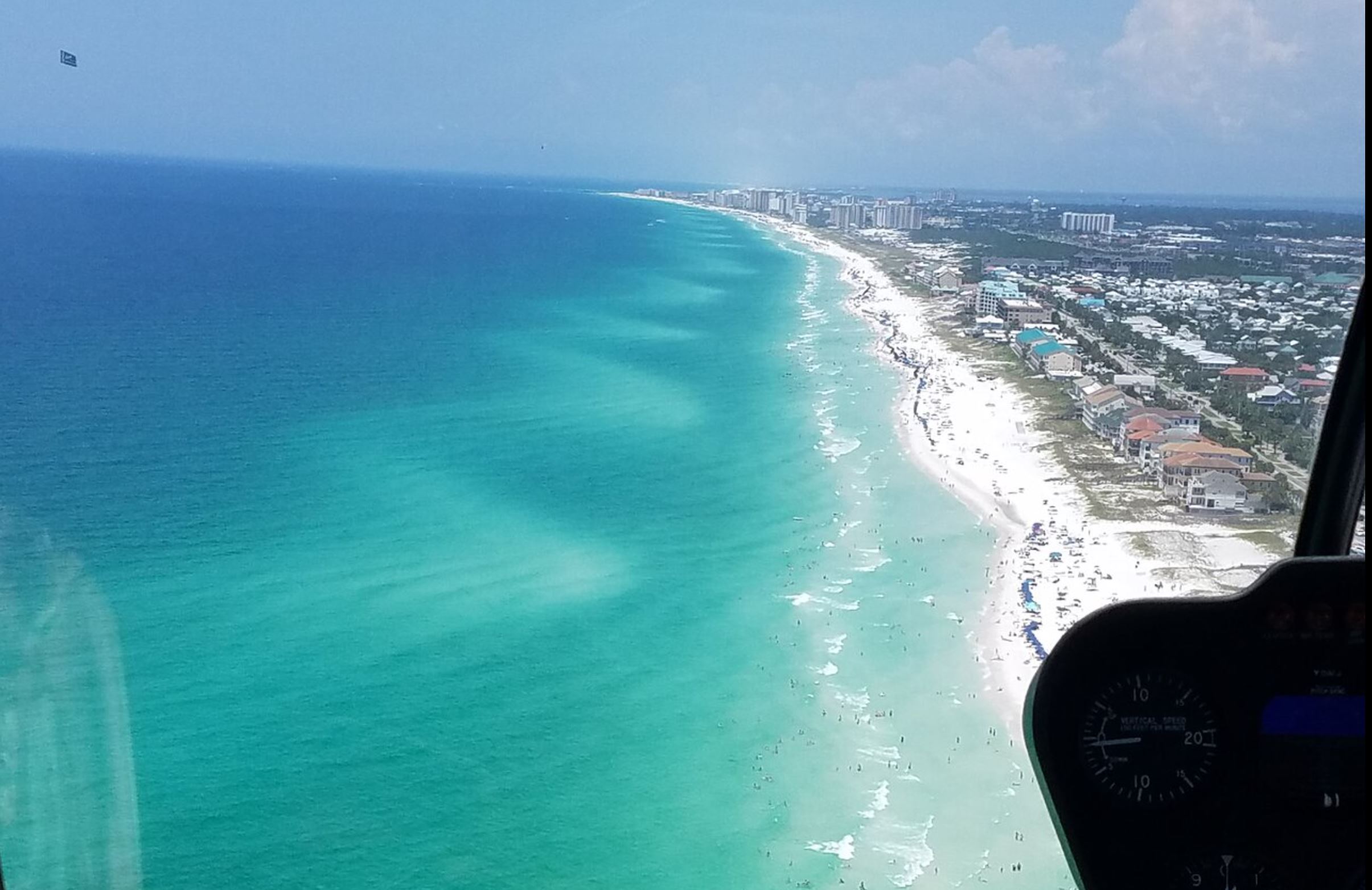 Maybe a romantic helicopter trip was what you wanted your whole life? 😍  Destin - Miramar Beach will offer you to make it real