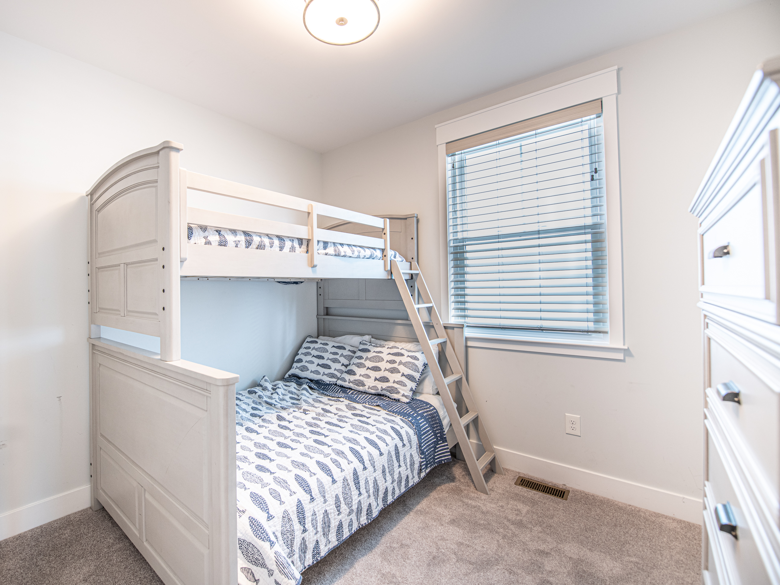 Bunk room (sleeps 3)