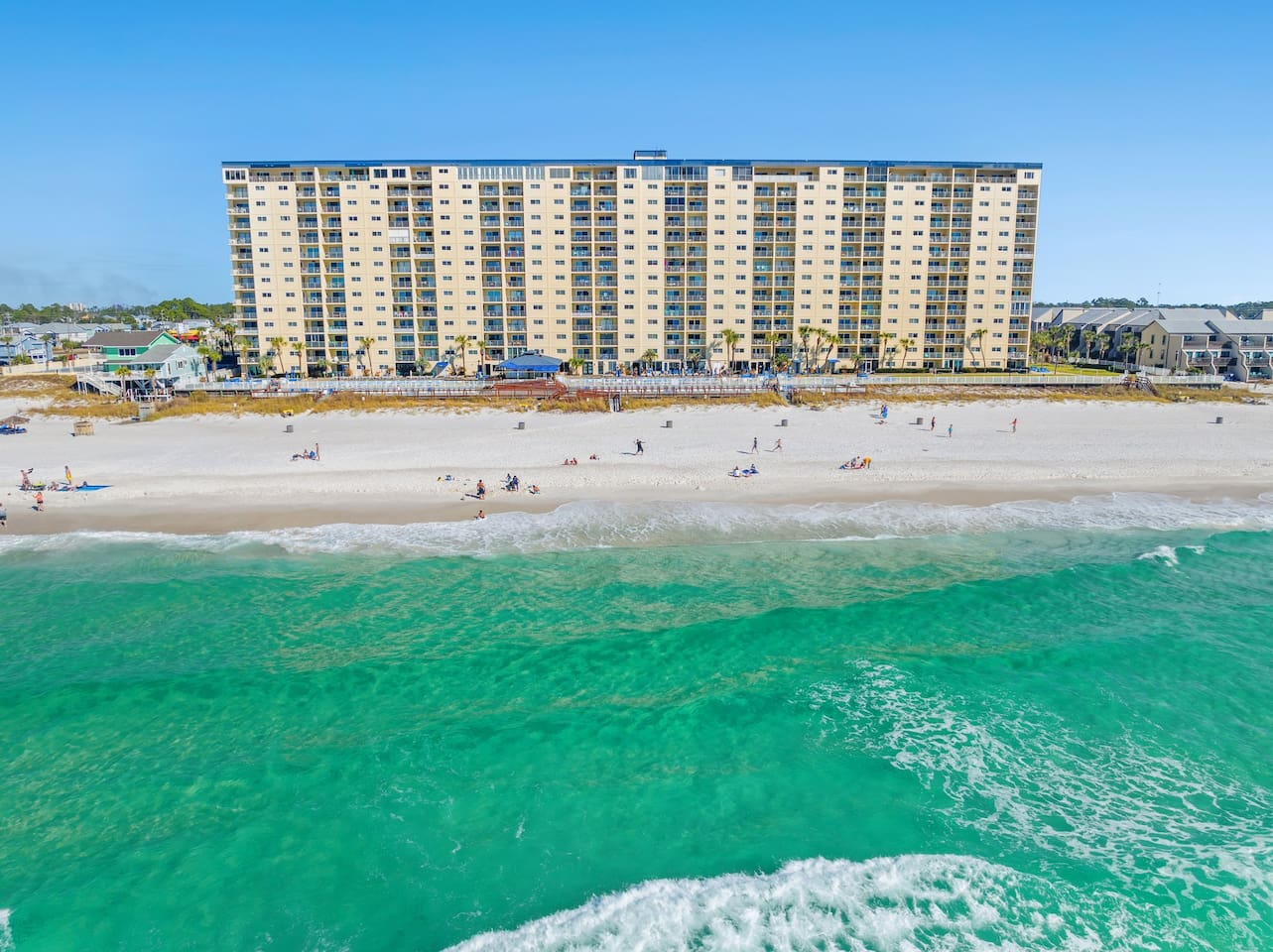 Enjoy gorgeous turquoise waters and beachside service at the resort!