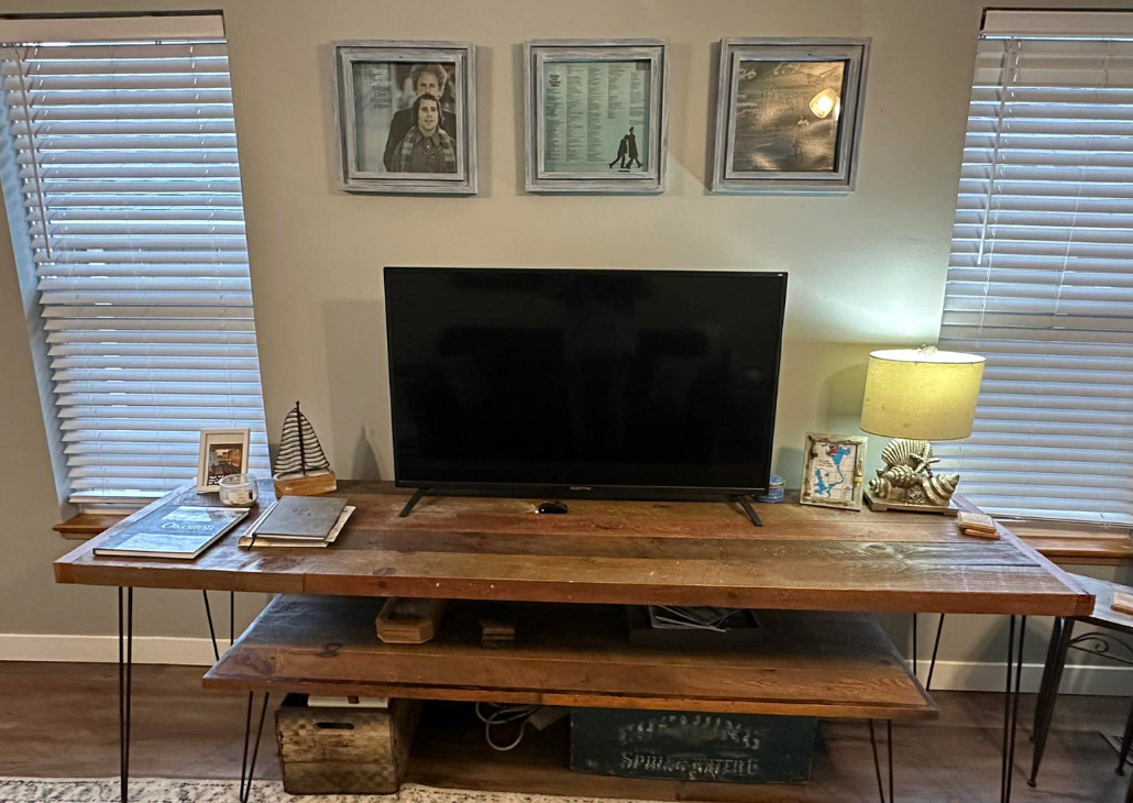 Rustic modern vibes in this house.