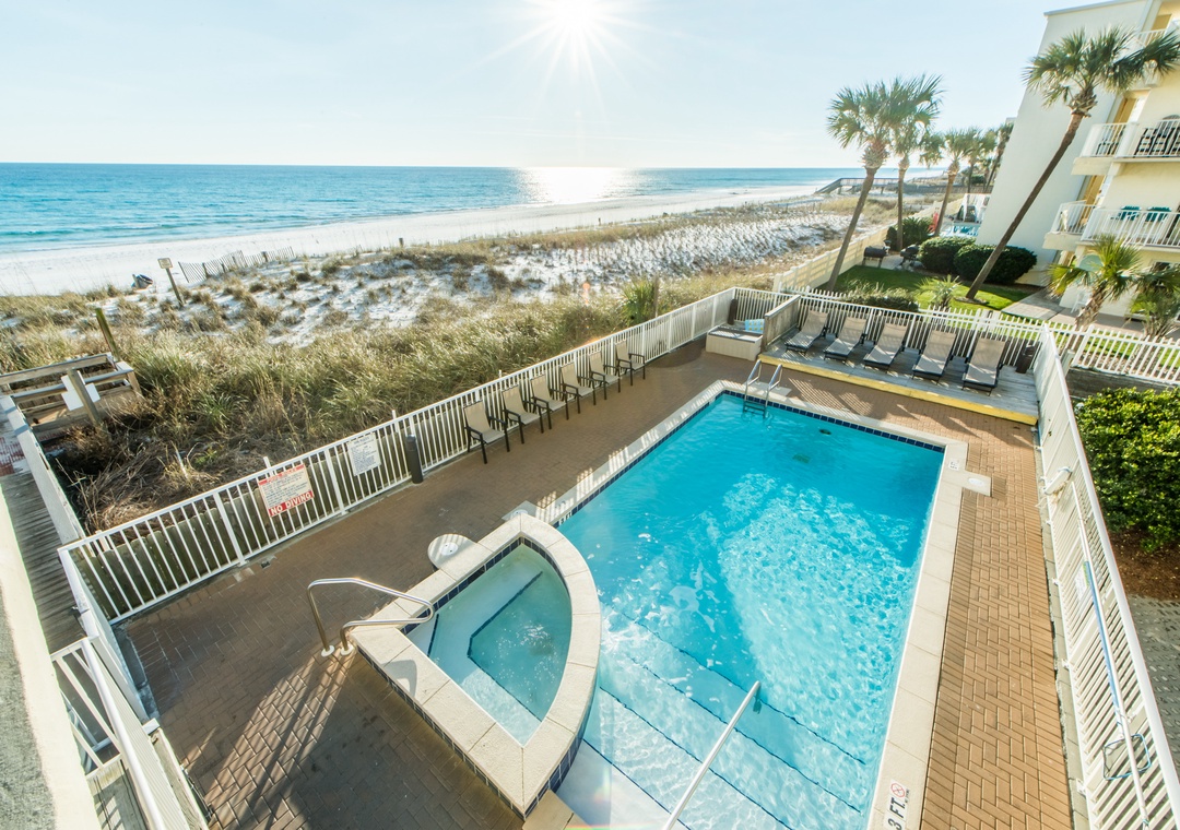 Pool with Gulf view