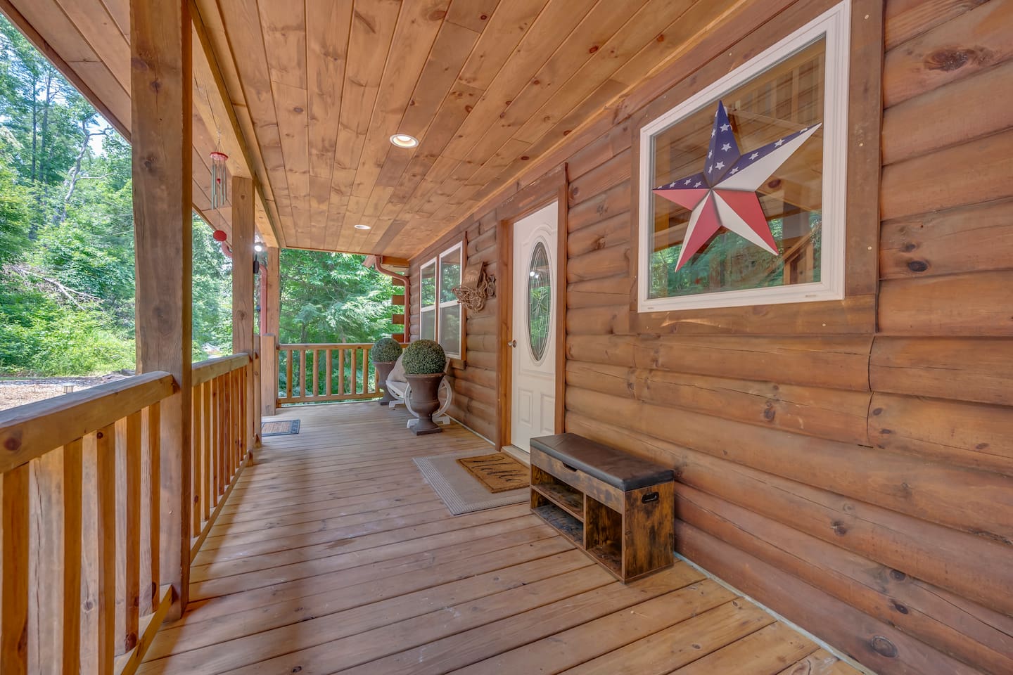 Front porch entering the cabin