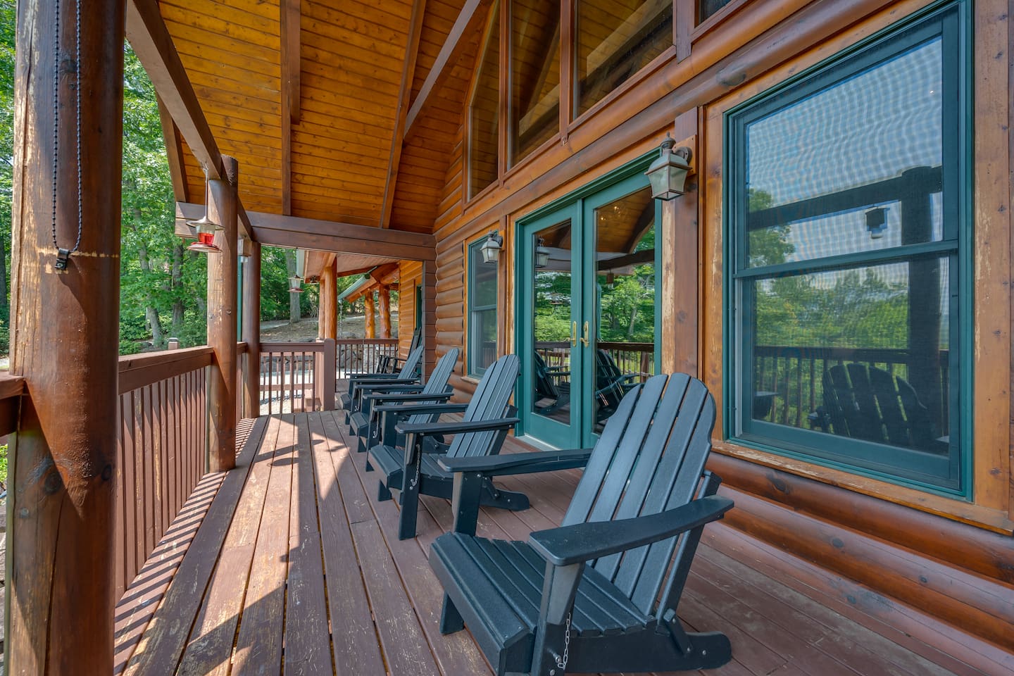 Private main porch