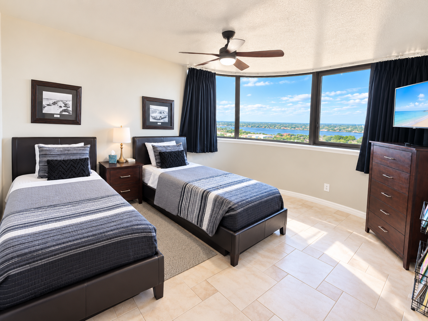 Twin Bedroom