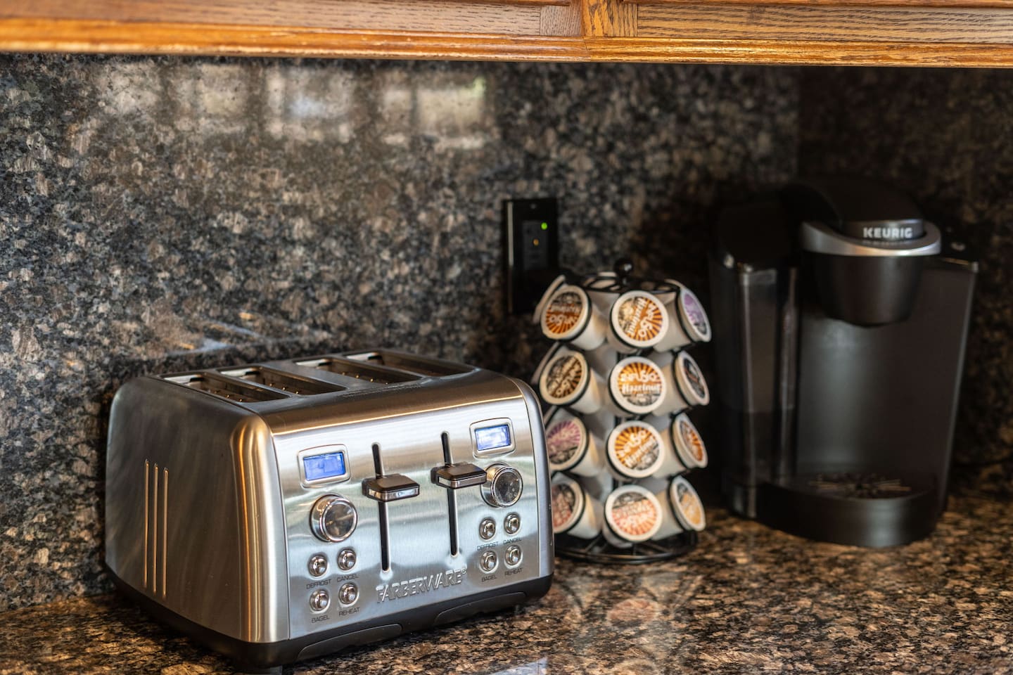 Start your morning right with a Keurig single-serve coffee maker, a 4-slice toaster, and a full K-Cup carousel at your fingertips.