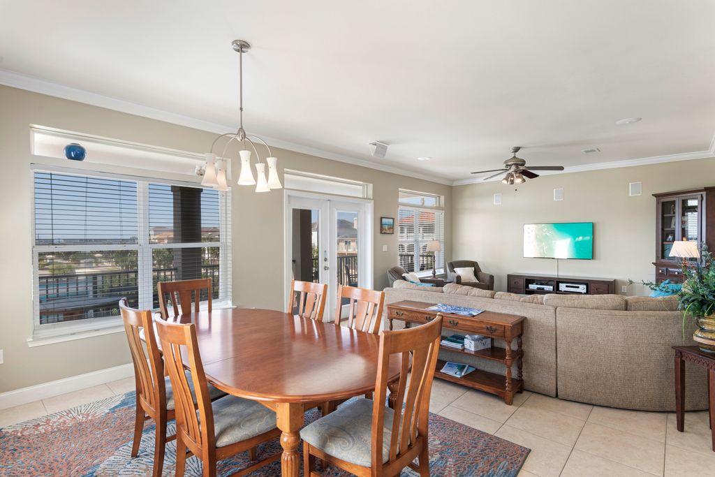 Third Floor: Dining Area – Bright dining space with seating for 6, perfect for family meals or gatherings.
