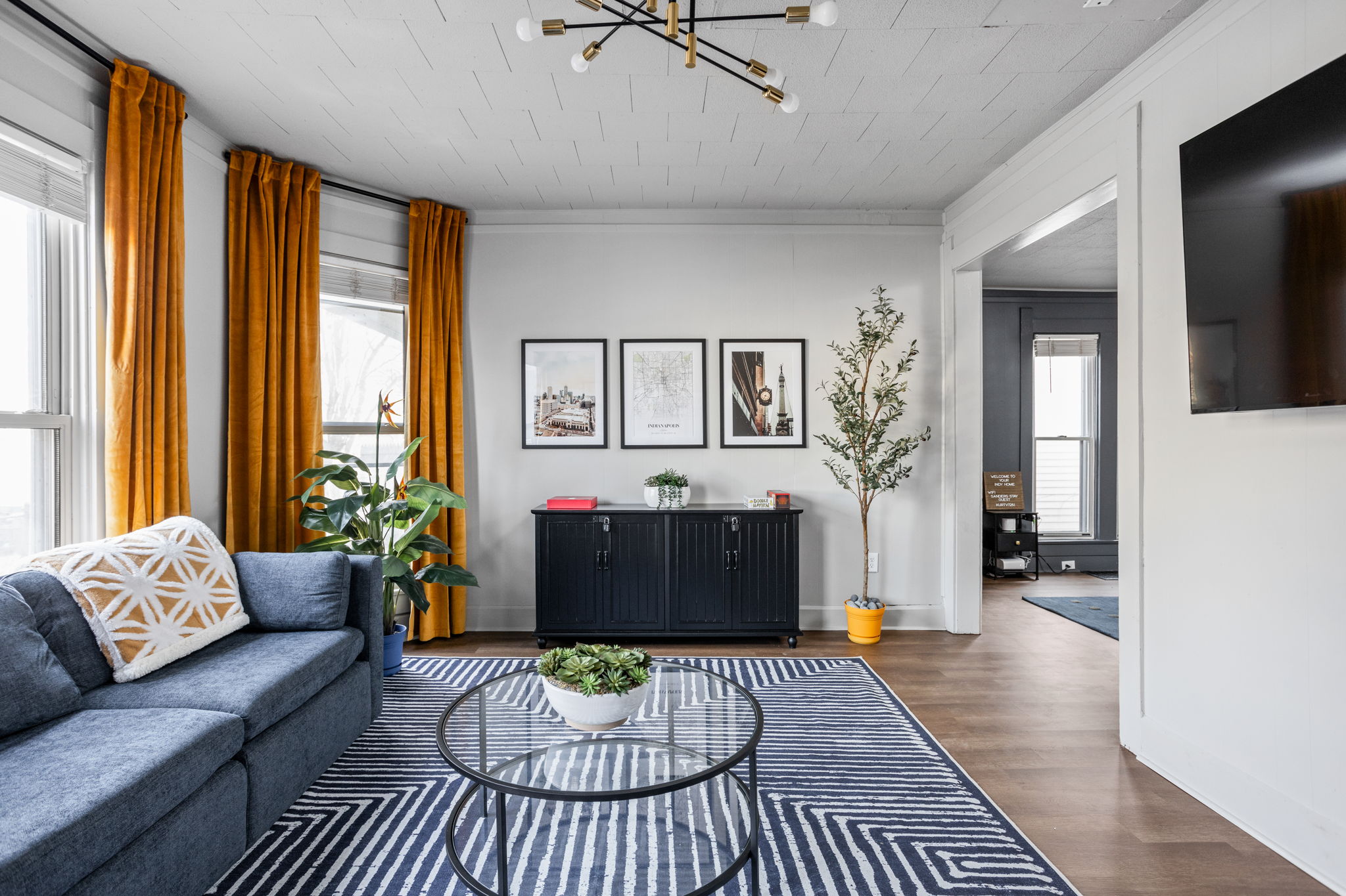 Tastefully decorated with Indy prints.