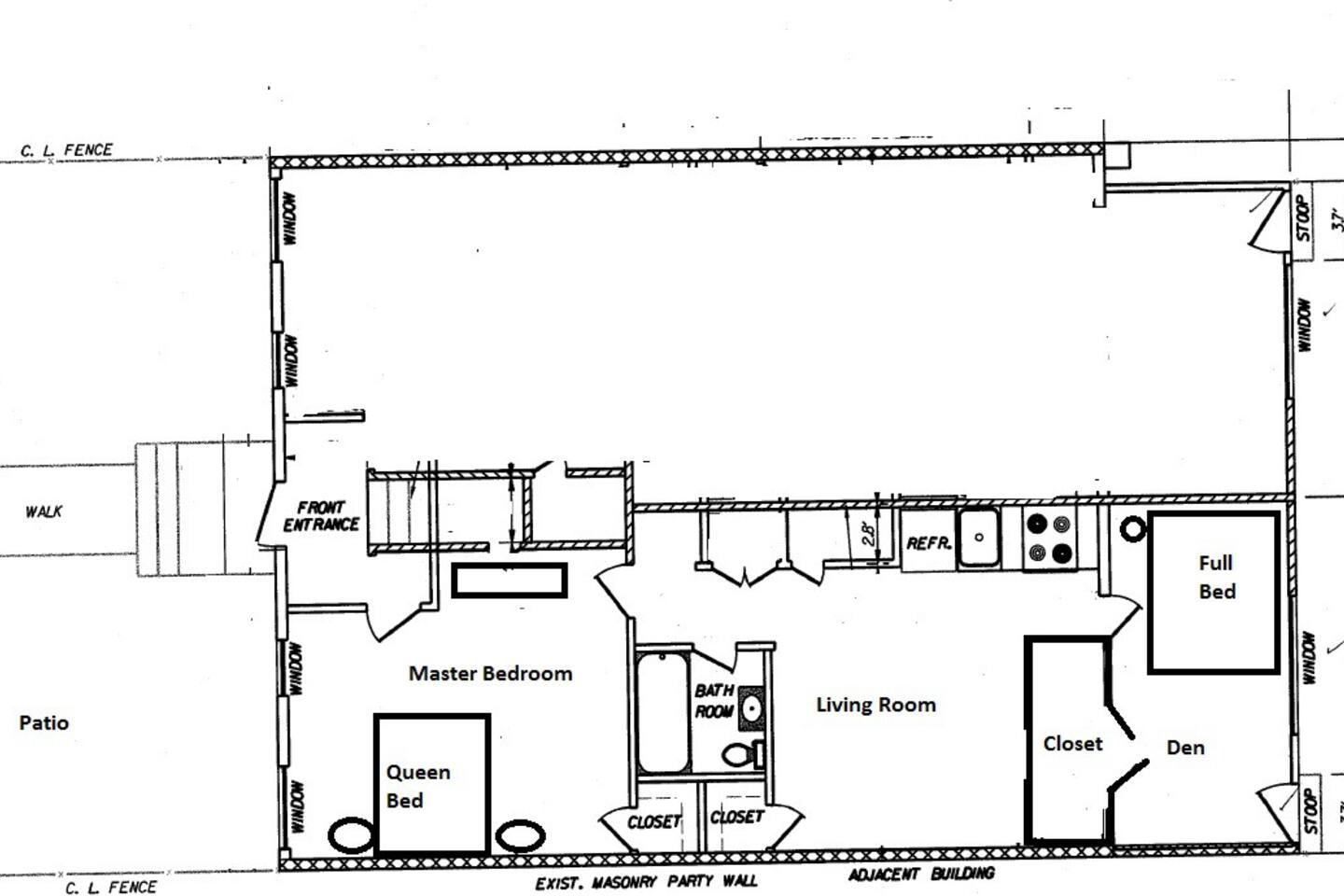 Floor plan of the apartment.  Both bedrooms have access to outside. 