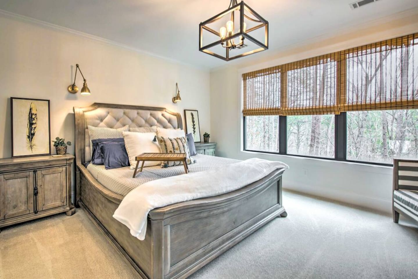 Bedroom 1 | King Bed