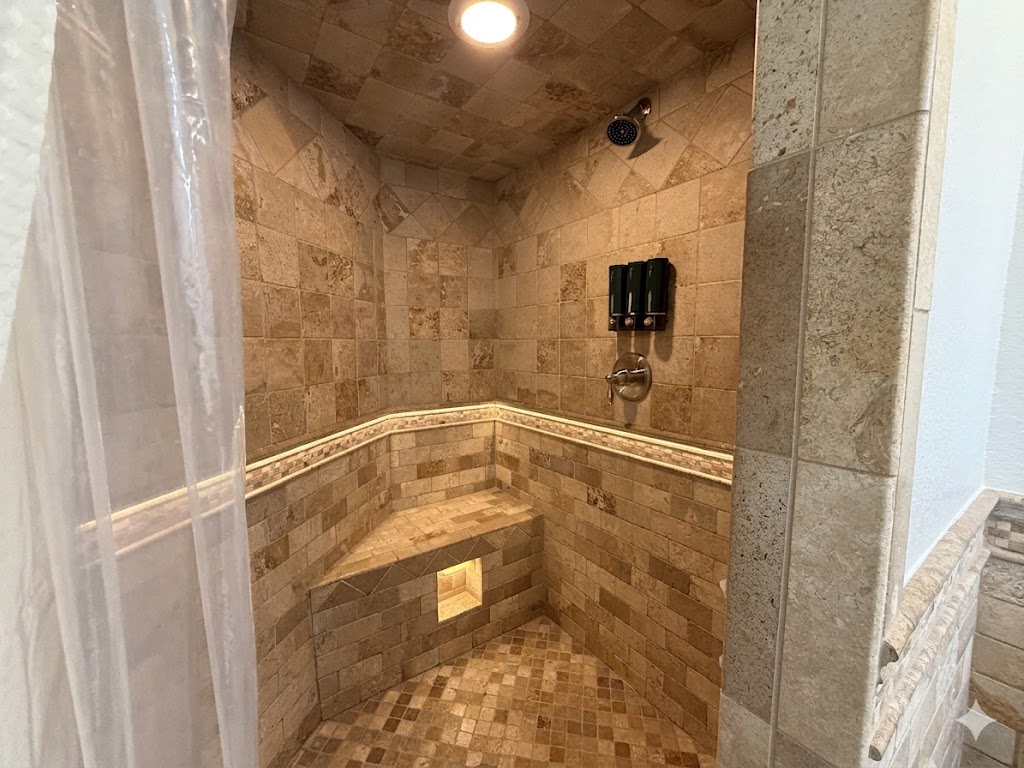 Bathroom 3 for bedroom 4