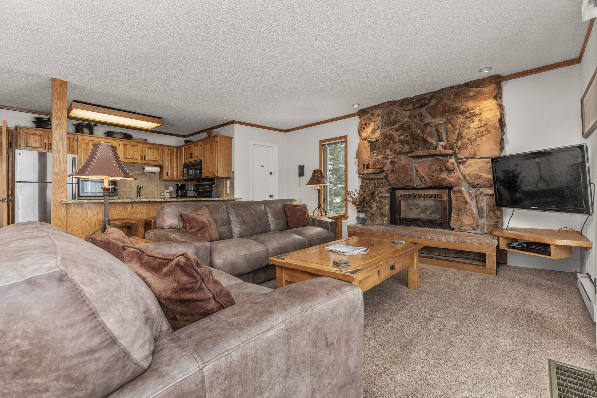 Living Room | Fireplace | Smart TV