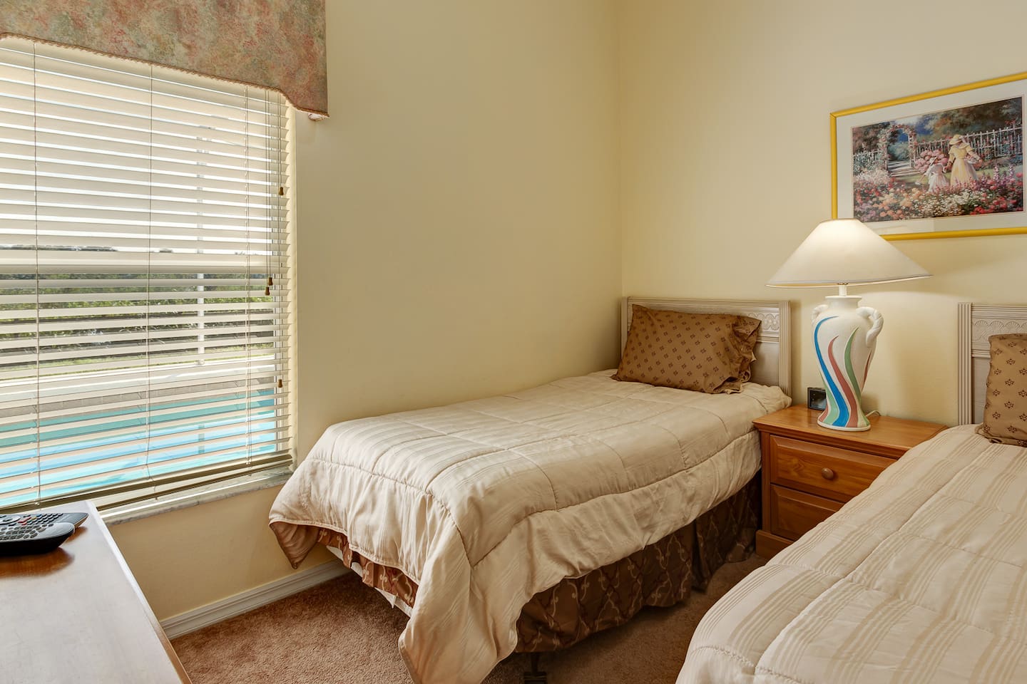 Twin Bedroom