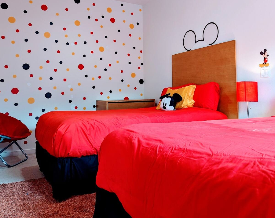 Mickey room!