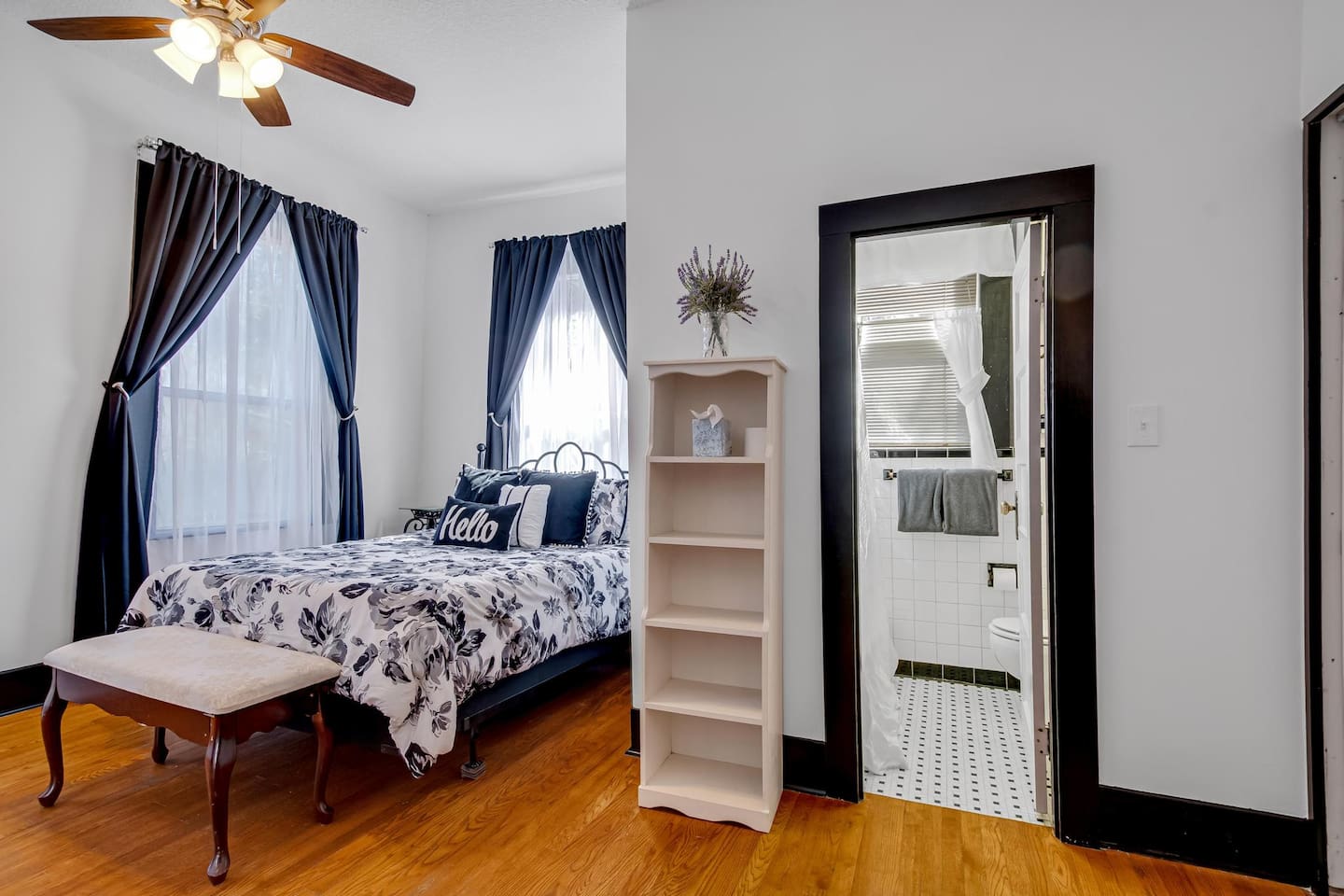 Downstairs Queen Bedroom (Full bathroom with shower/tub)