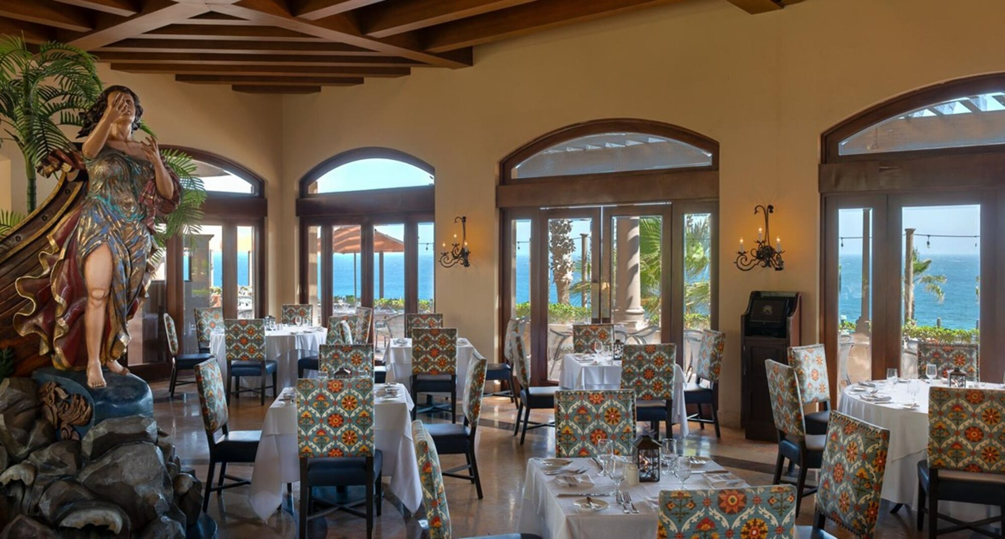 Dining at Pueblo Bonito Sunset Beach, Vacation Travel Exclusives