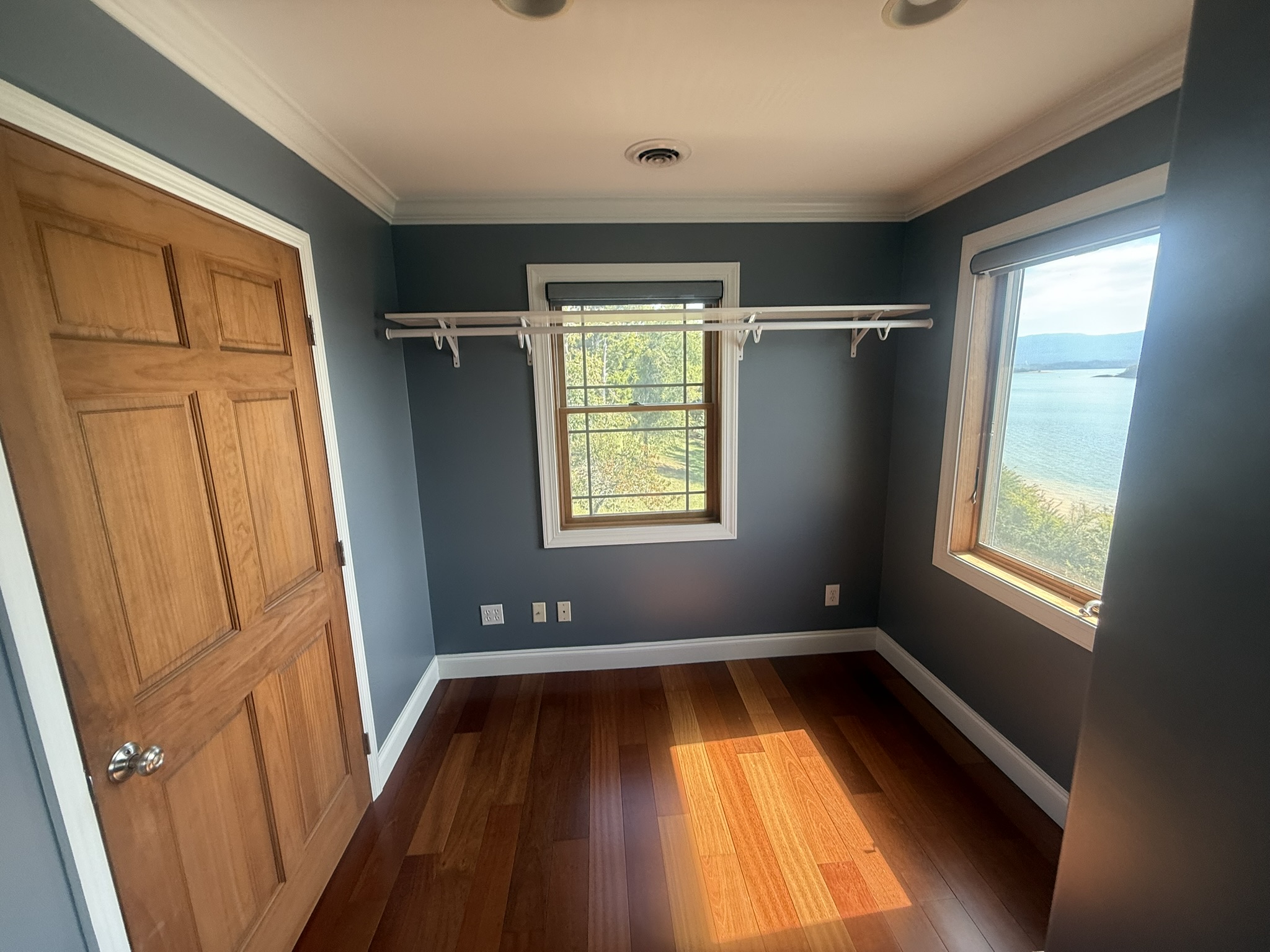 Very large master closet for bedroom 1