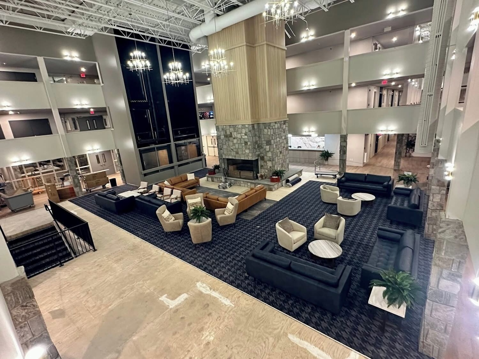 Check out Mountain Lodge's brand new remodeled lobby.