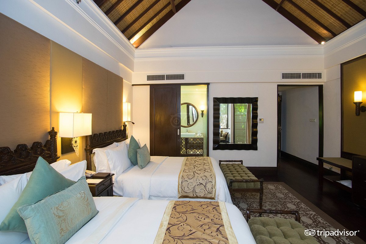 Suite 7 Two Queen Beds