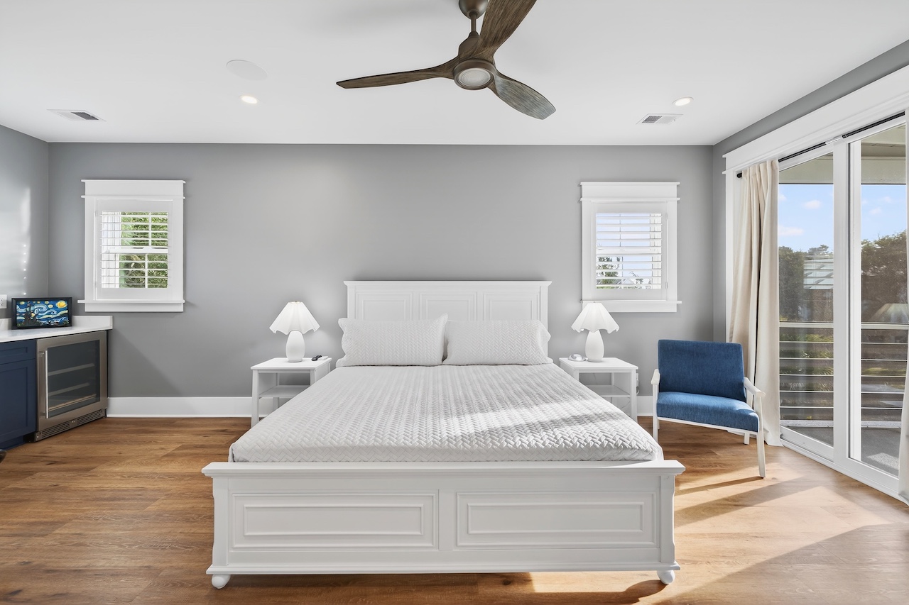 King Room  | Southern Grace | 6 23rd Ave.