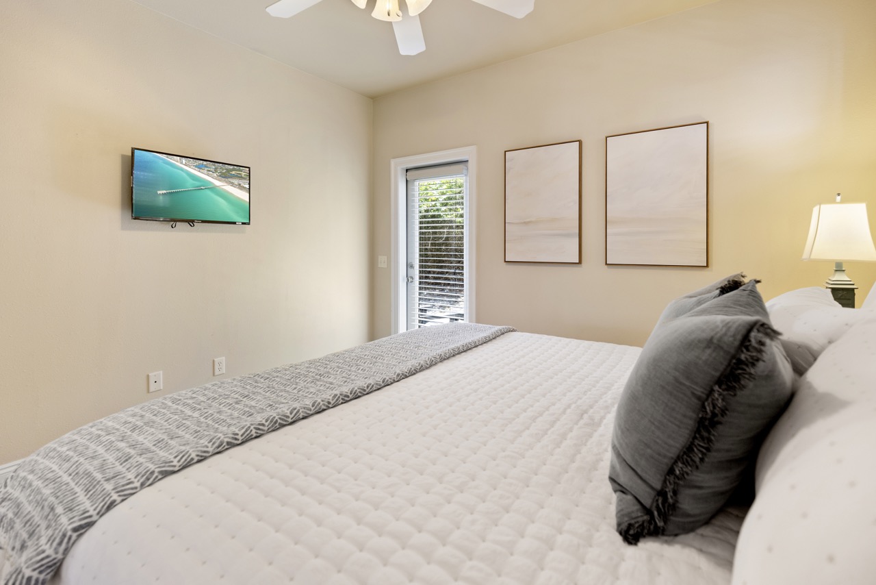2nd Bedroom (1st Floor)