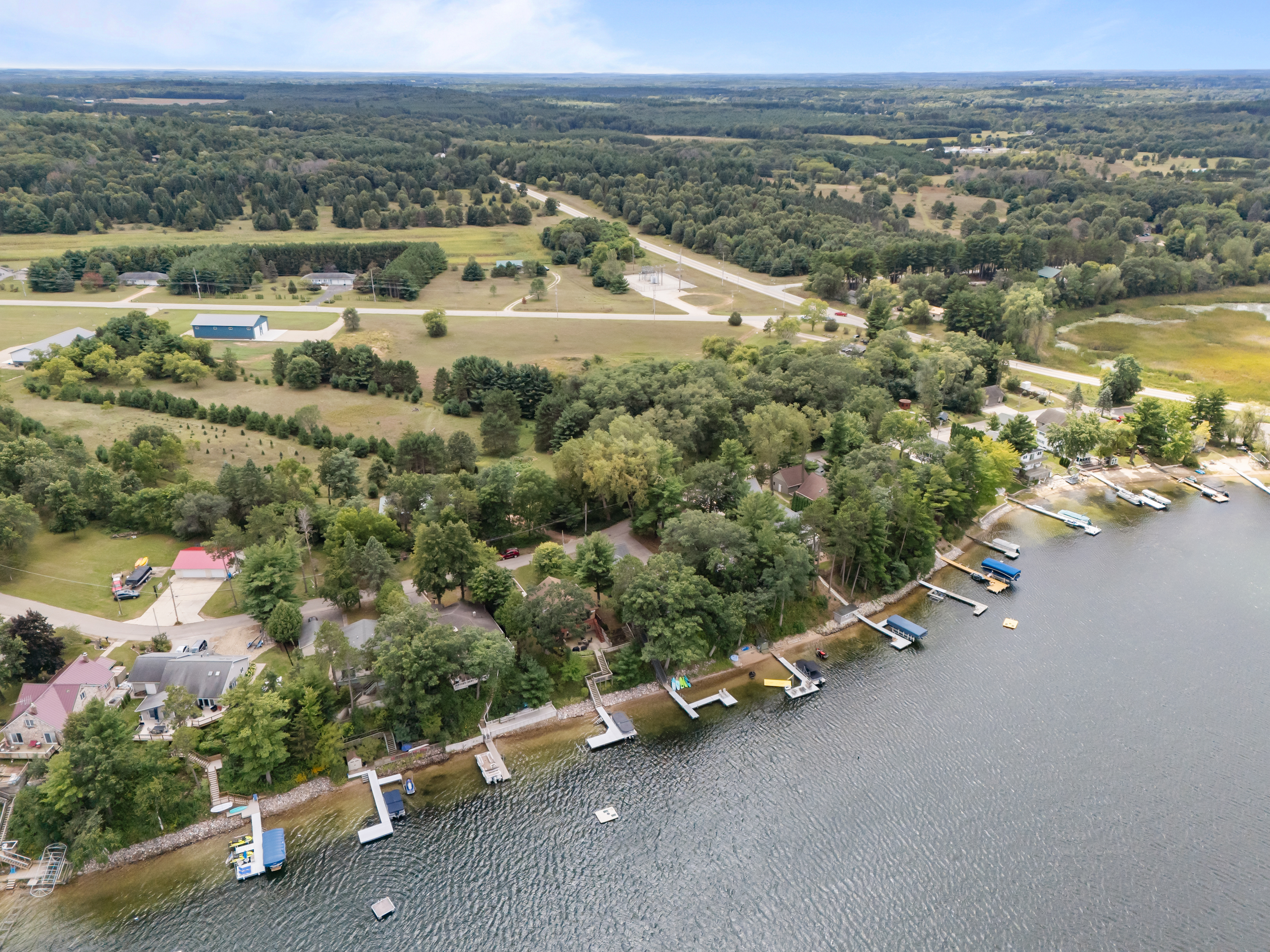 Silver Lake offers boat-up access to the iconic Silvercryst Supper Club—dock, dine, and enjoy a true Wisconsin tradition.