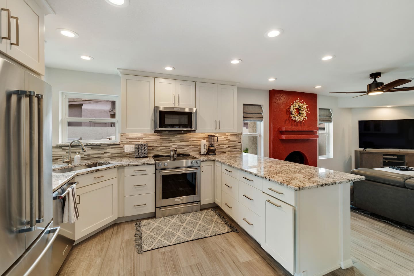 Plenty of space for cooking and creating