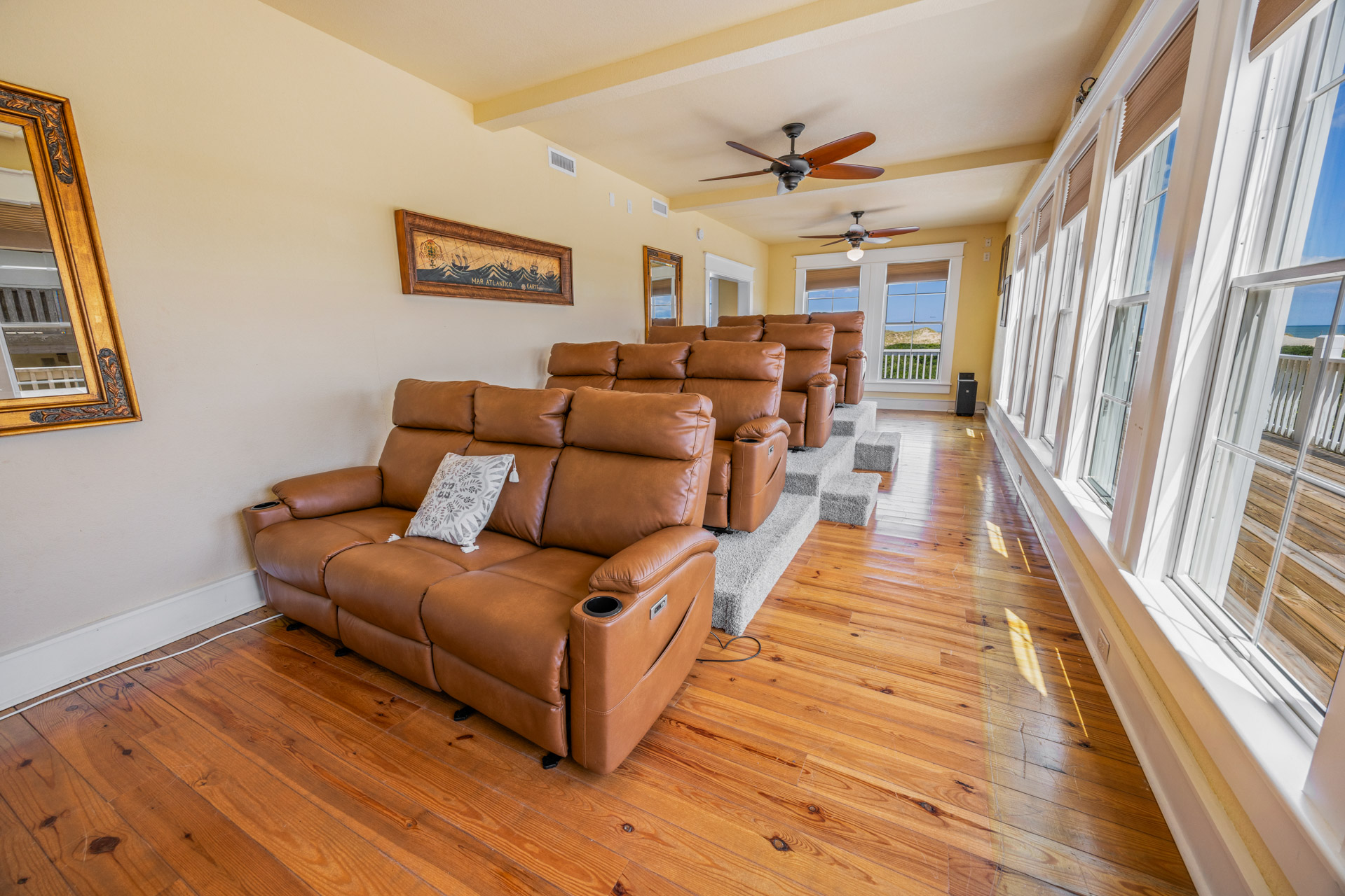 The Mark Twain — Family Room