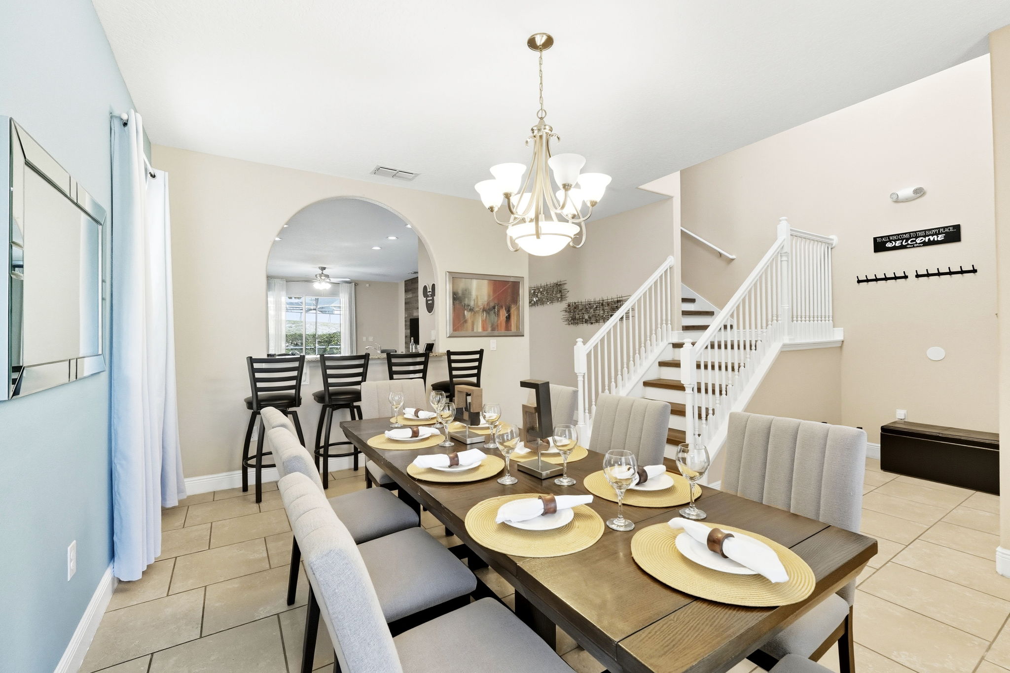 Dining Area Seating for 8