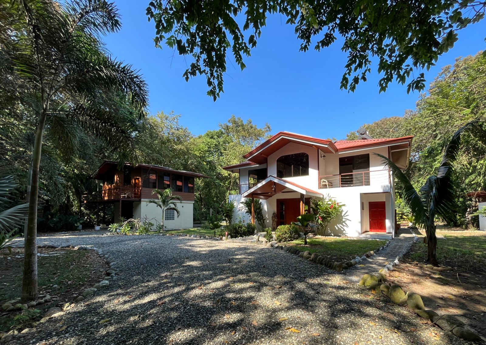 View of Casa Sirena & Casa Mono from the main entry drive.
