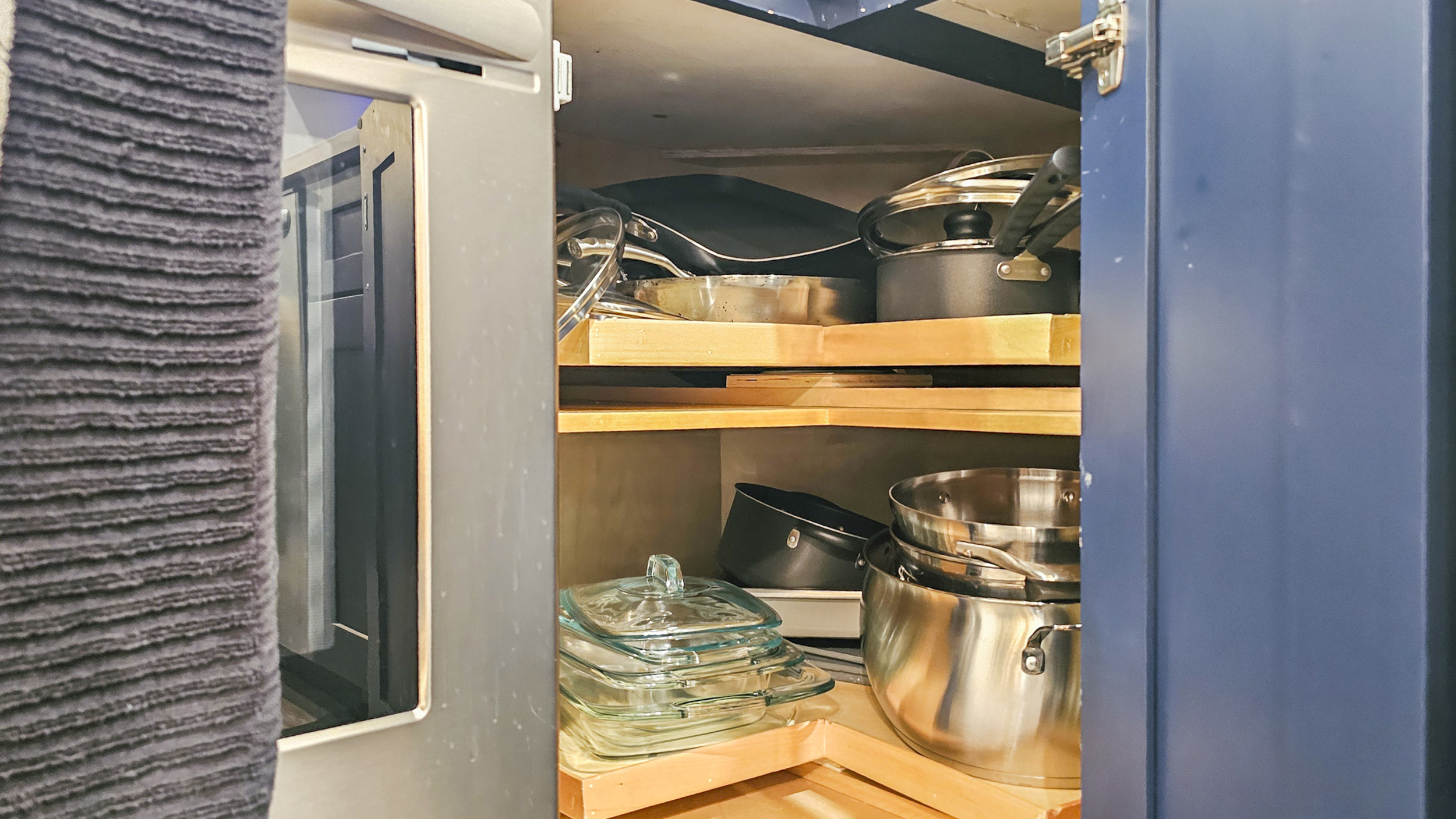 Fully stocked with cookware unleash your inner chef in style!
