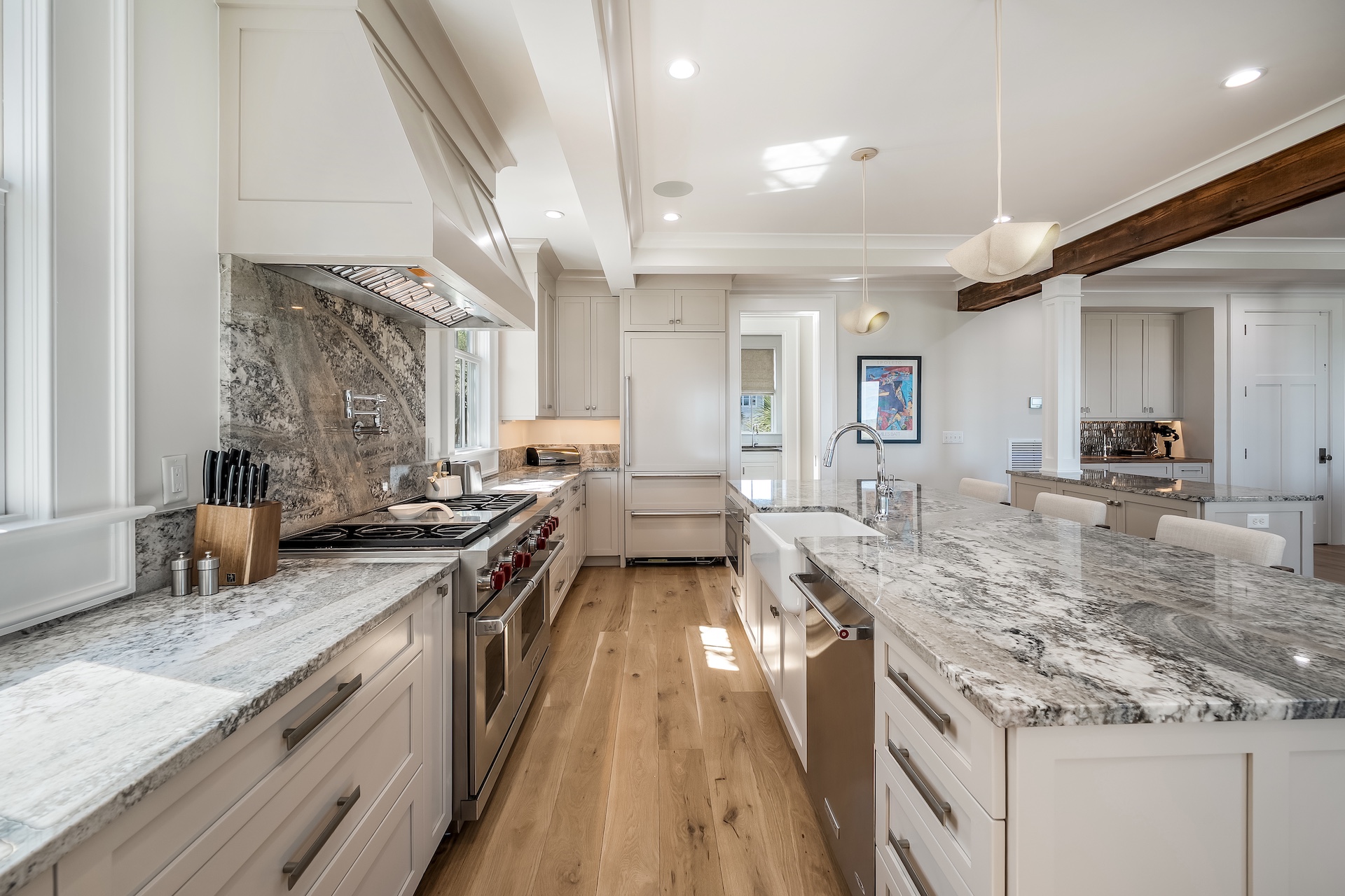 Chef Kitchen | Beach Shelter | 3708 Palm Blvd | Isle of Palms, SC | IOP Escapes