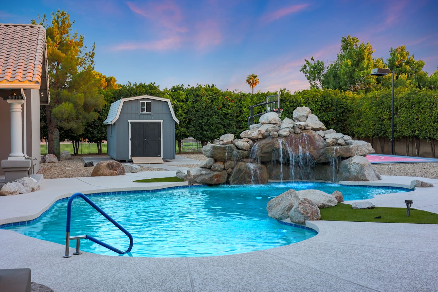 Pool