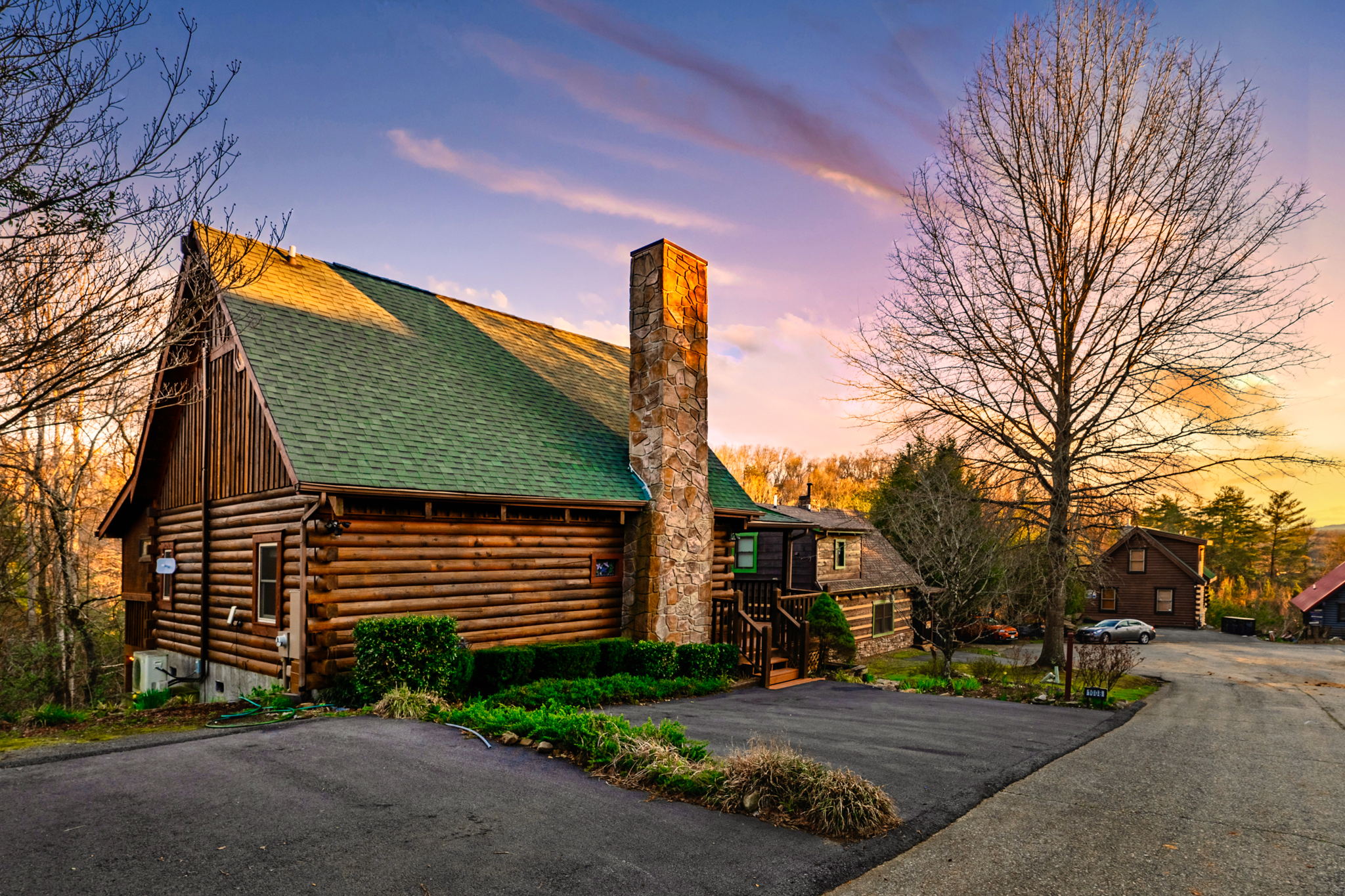 Charming, homey cabin with modern chic touches to be your home away from home. 