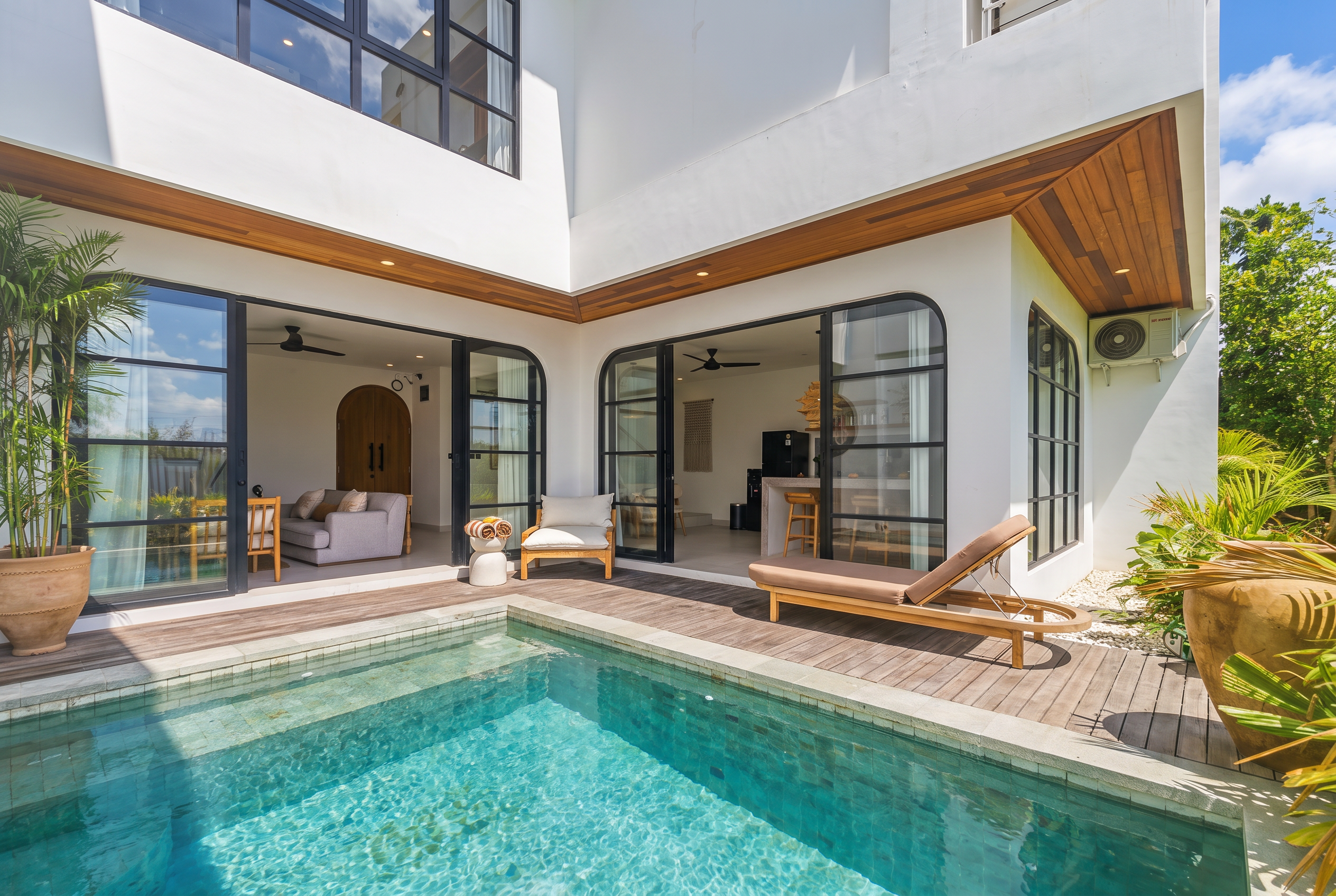 Pool area