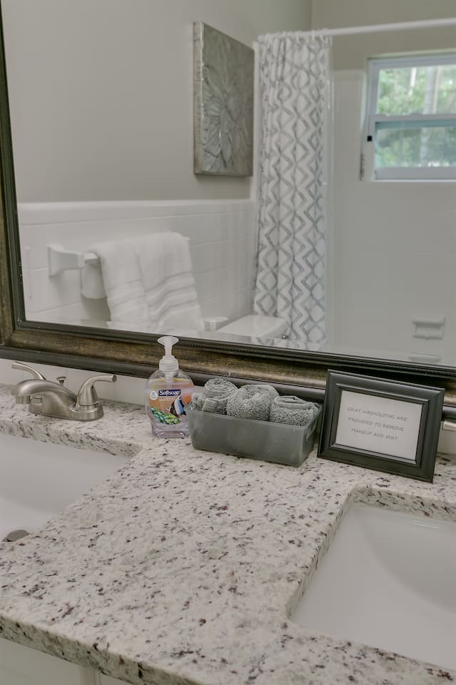 Master Bath - Full Bath private use through Master Bedroom only