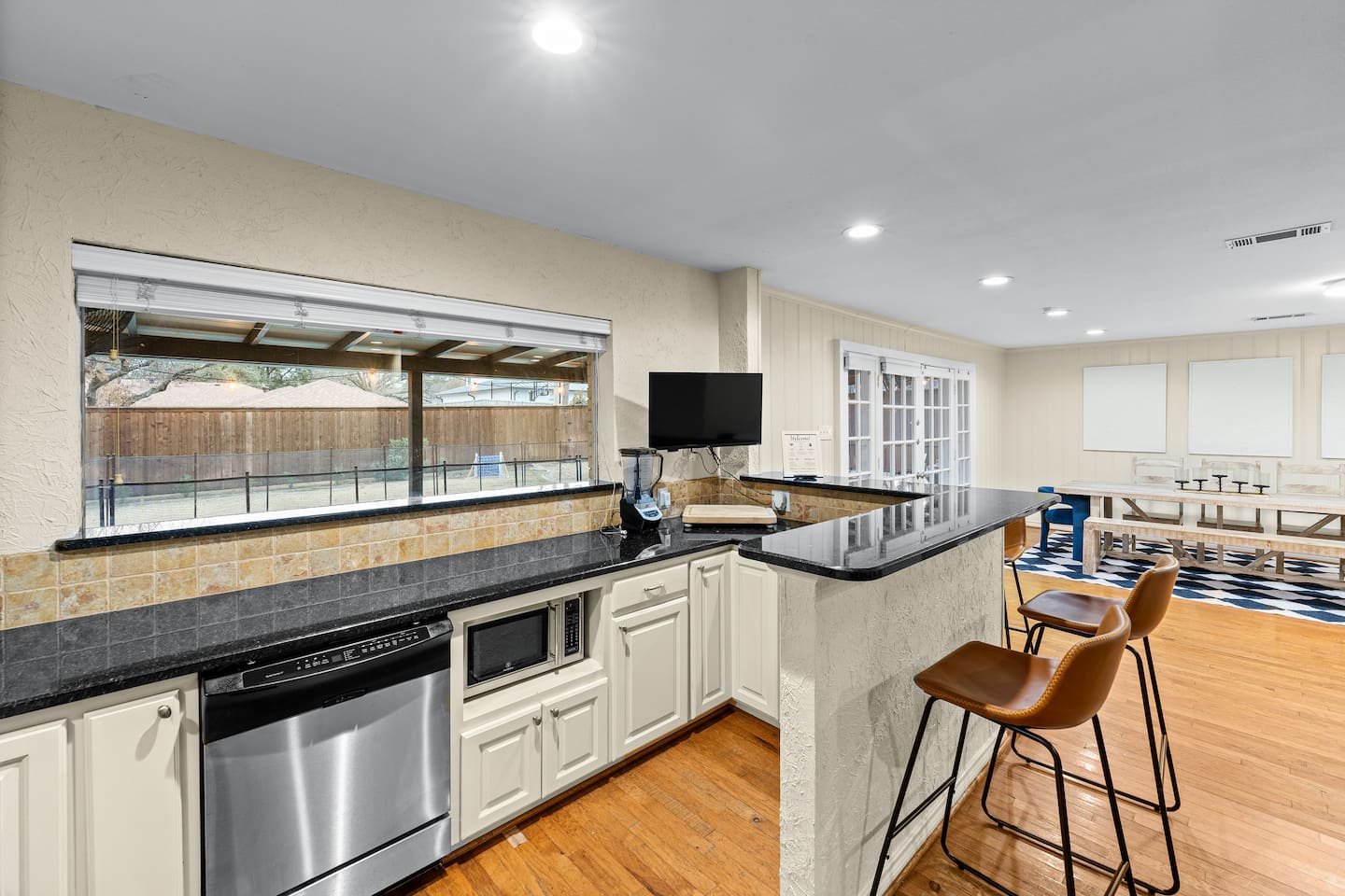 A stylish take on open-concept living—plenty of natural light, sleek surfaces, and sightlines from every angle.